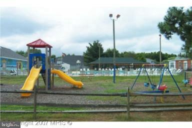 CLOVERFIELDS - Residential