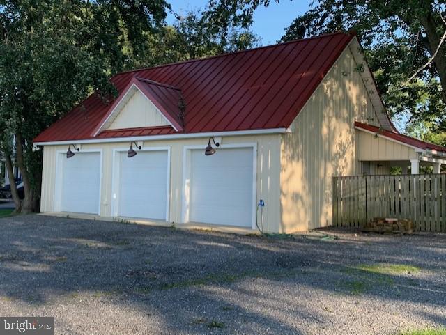 CLOVERFIELDS - Residential