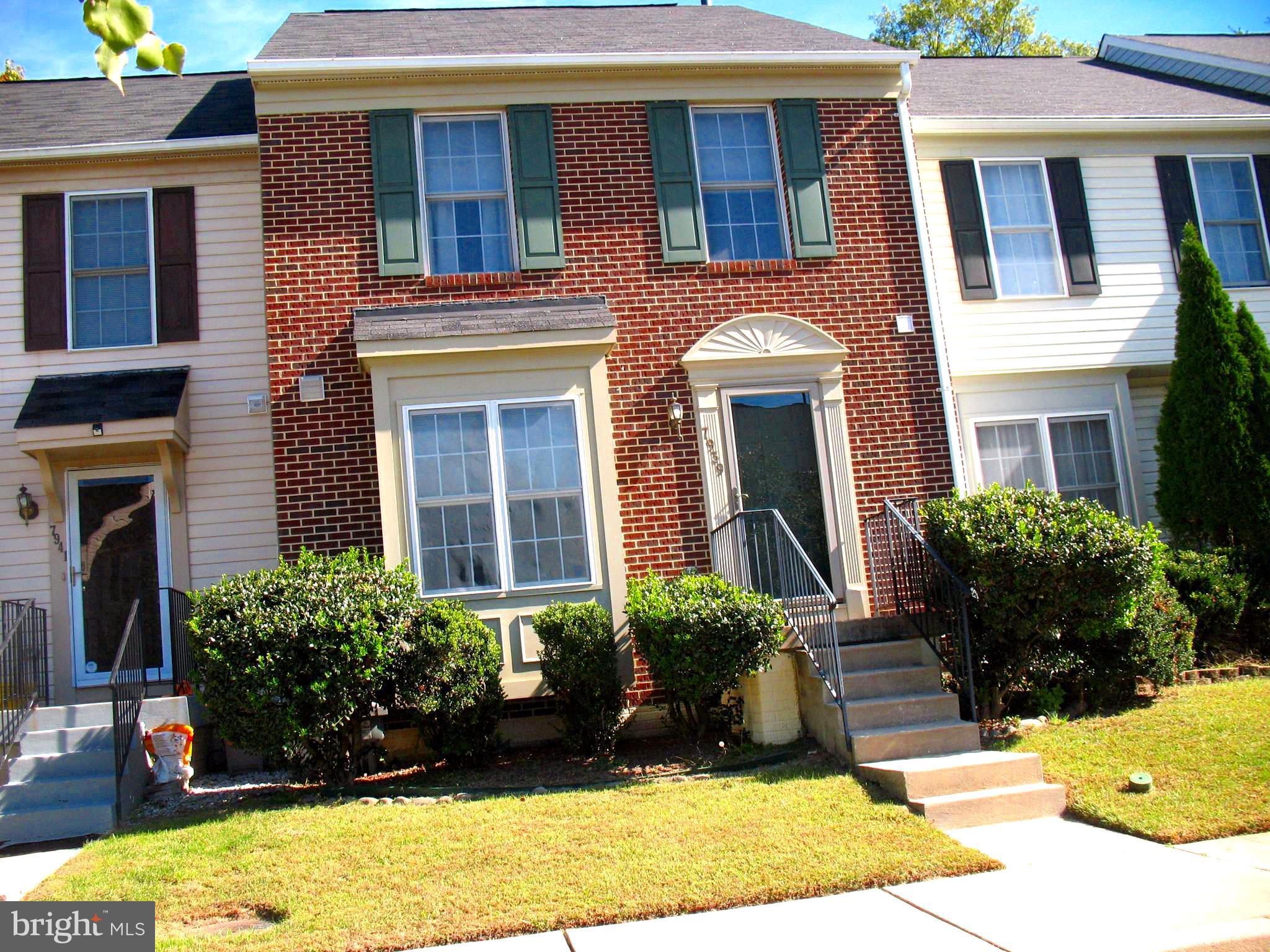 GREAT TOWNHOUSE IN A NICE COMMUNITY. SUNKEN LIVING ROOM WITH FIREPLACE; SEPARATE DINING ROOM; EAT IN KITCHEN; POWDER ROOM ON FIRST FLOOR; LARGE DECK; BACKS TO TREES; MASTER BATH WITH JACUZZI TUB; FULLY FINISHED LOWER LEVEL WITH FULL BATH. CLOSE TO MAJOR SHOPPING AND MAJOR ROUTES BUT TUCKED BACK IN FOR QUITE AND BEAUTY. THIS IS A GREAT RENTAL TOWNHOUSE YOU WILL BE PROUD TO CALL HOME.