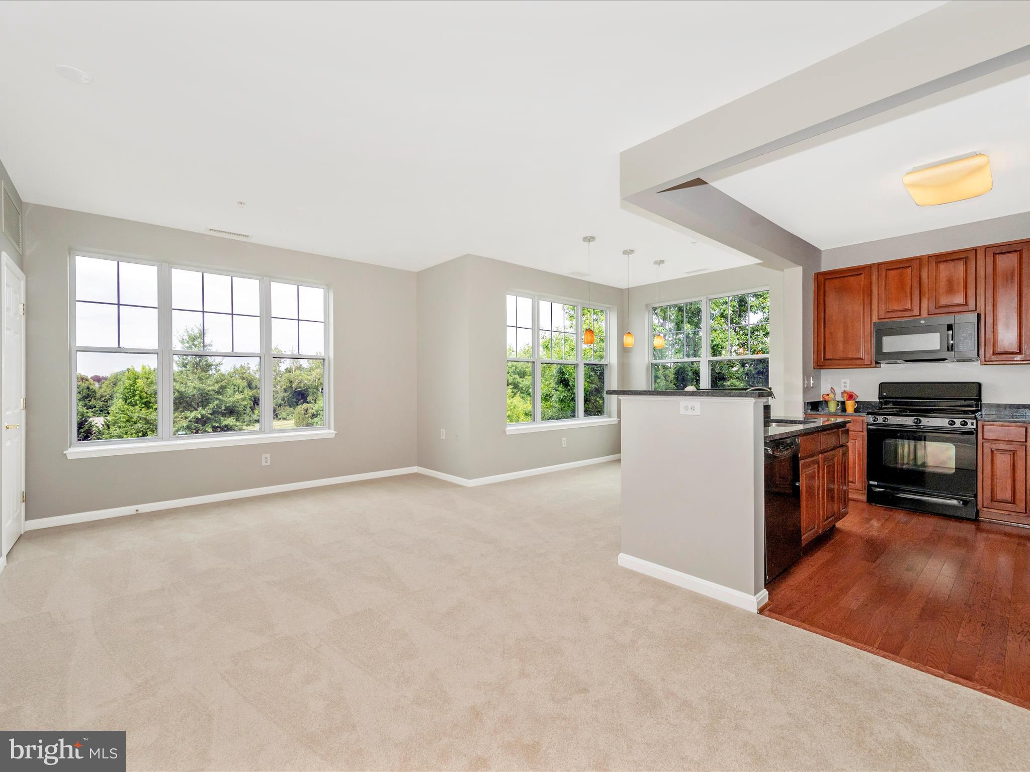 KINGS OVERLOOK - Residential