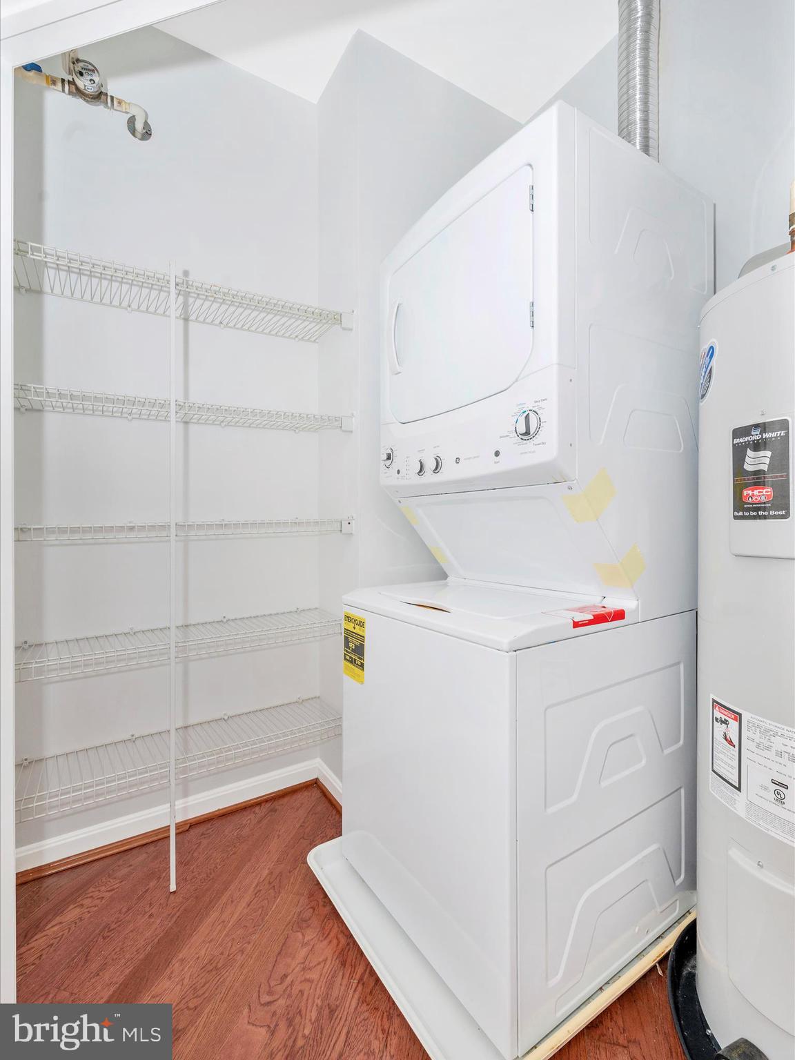 KINGS OVERLOOK - Residential