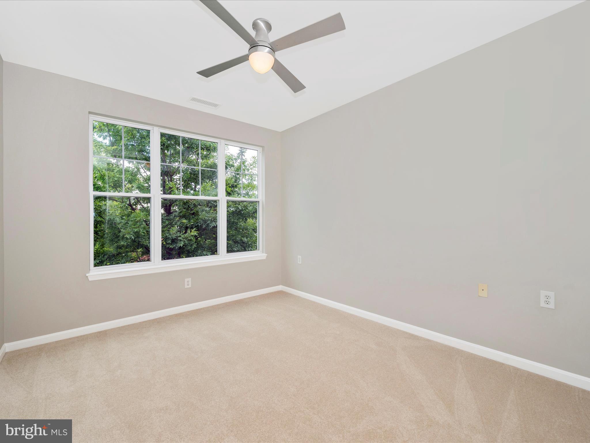 KINGS OVERLOOK - Residential