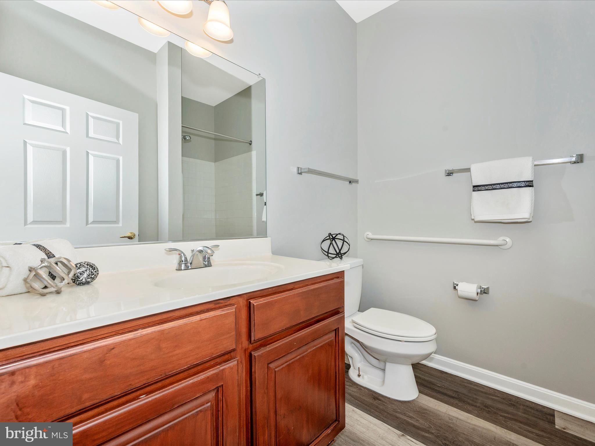 KINGS OVERLOOK - Residential