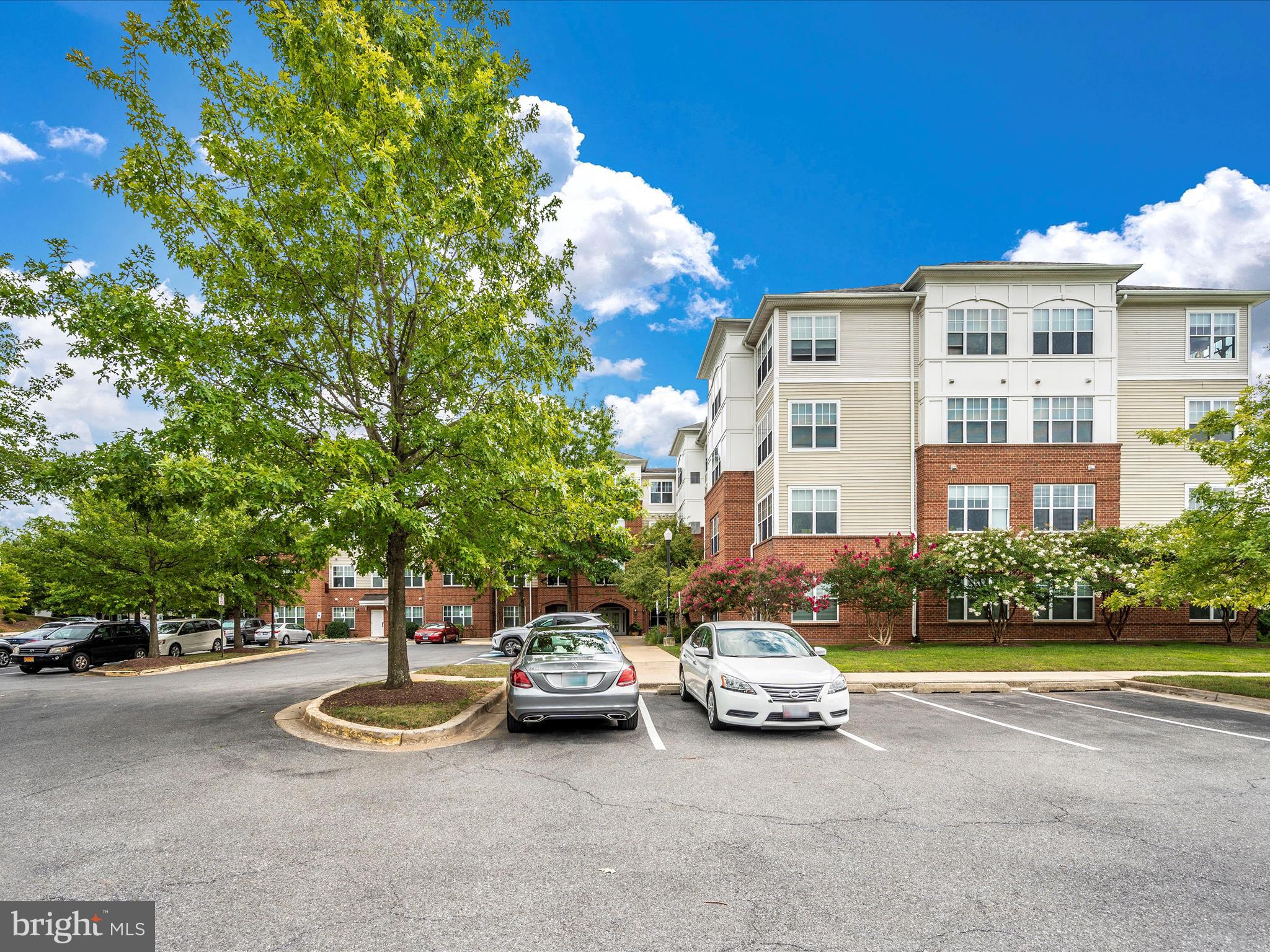 KINGS OVERLOOK - Residential