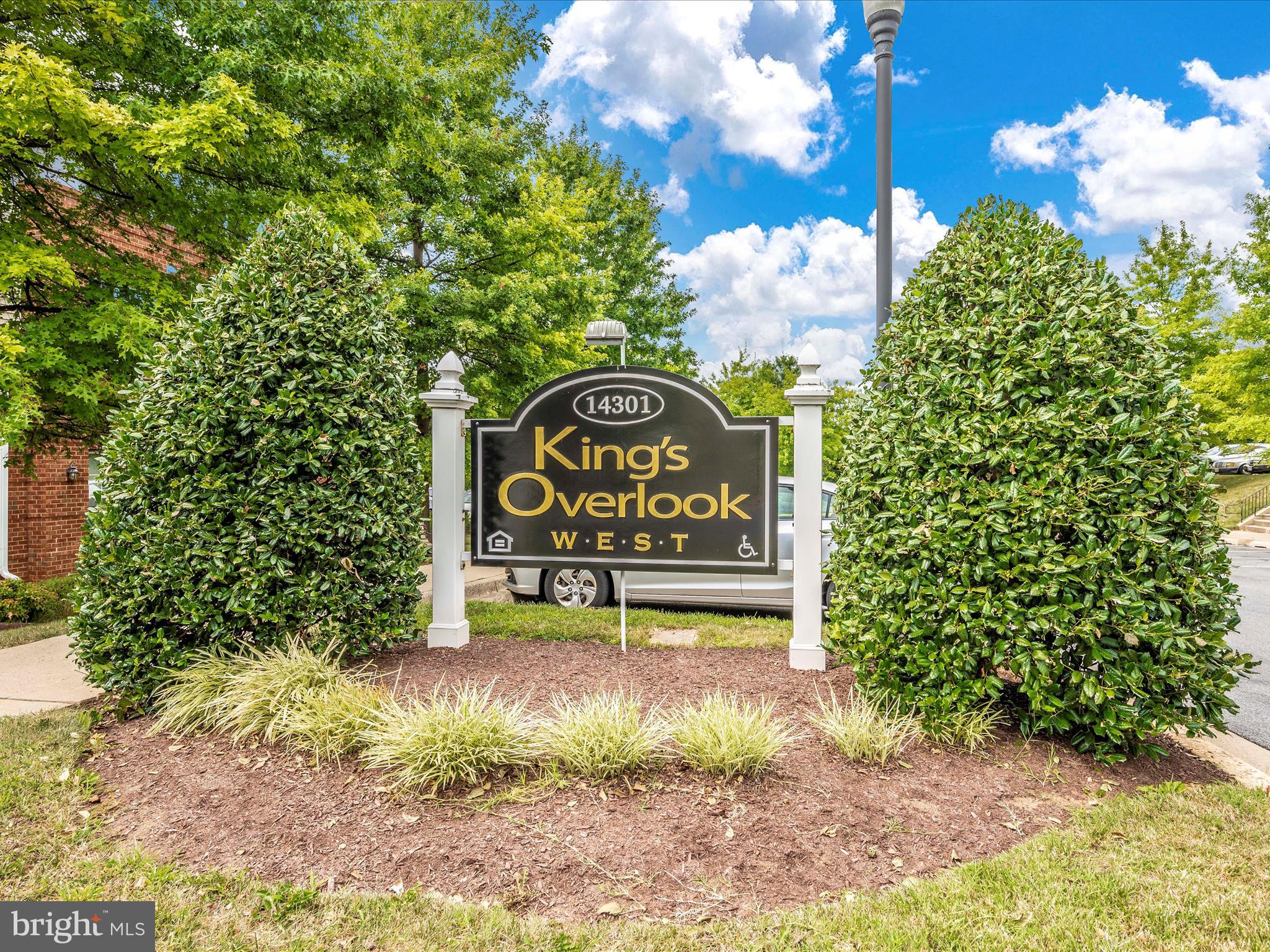 KINGS OVERLOOK - Residential