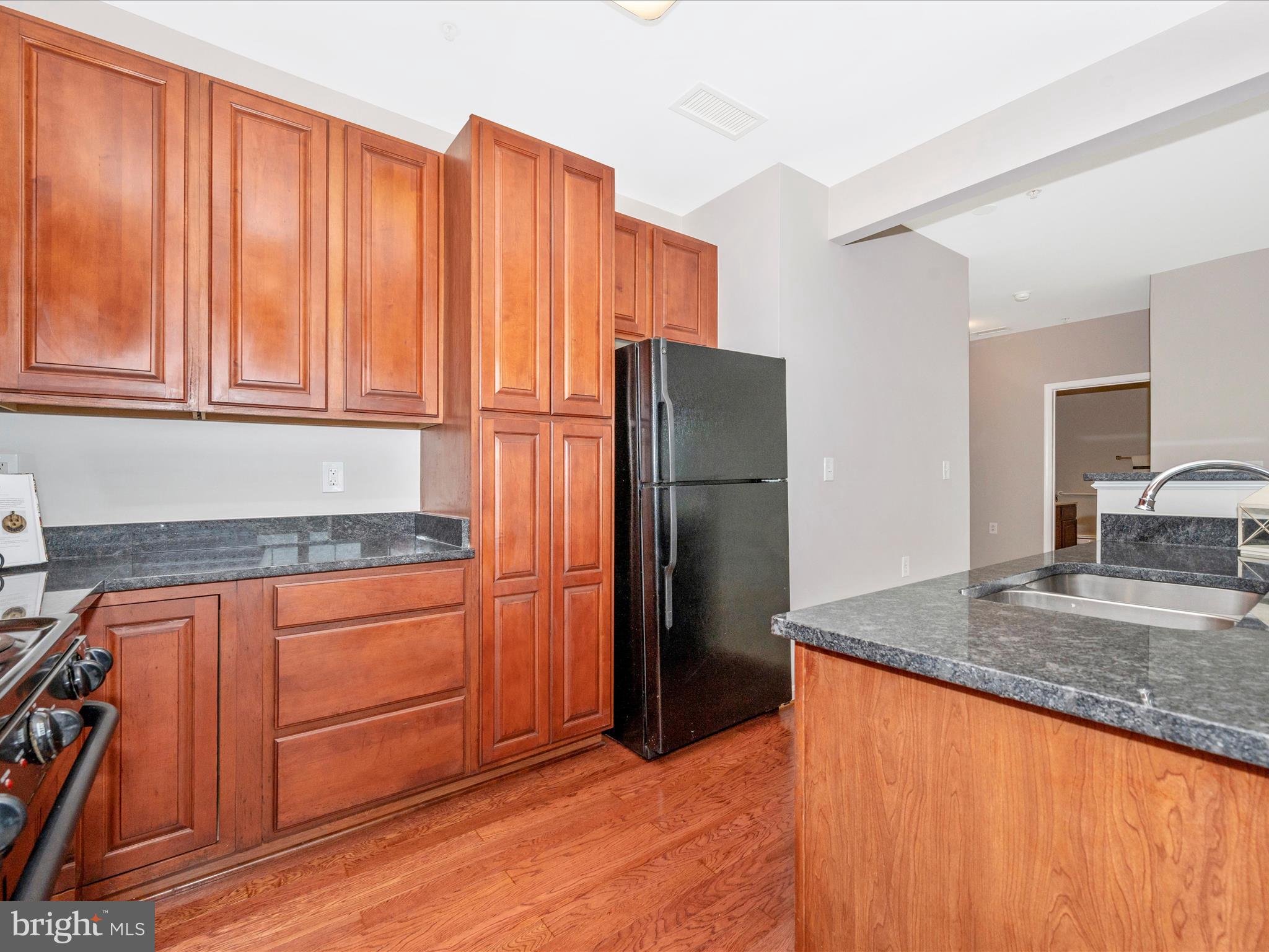 KINGS OVERLOOK - Residential