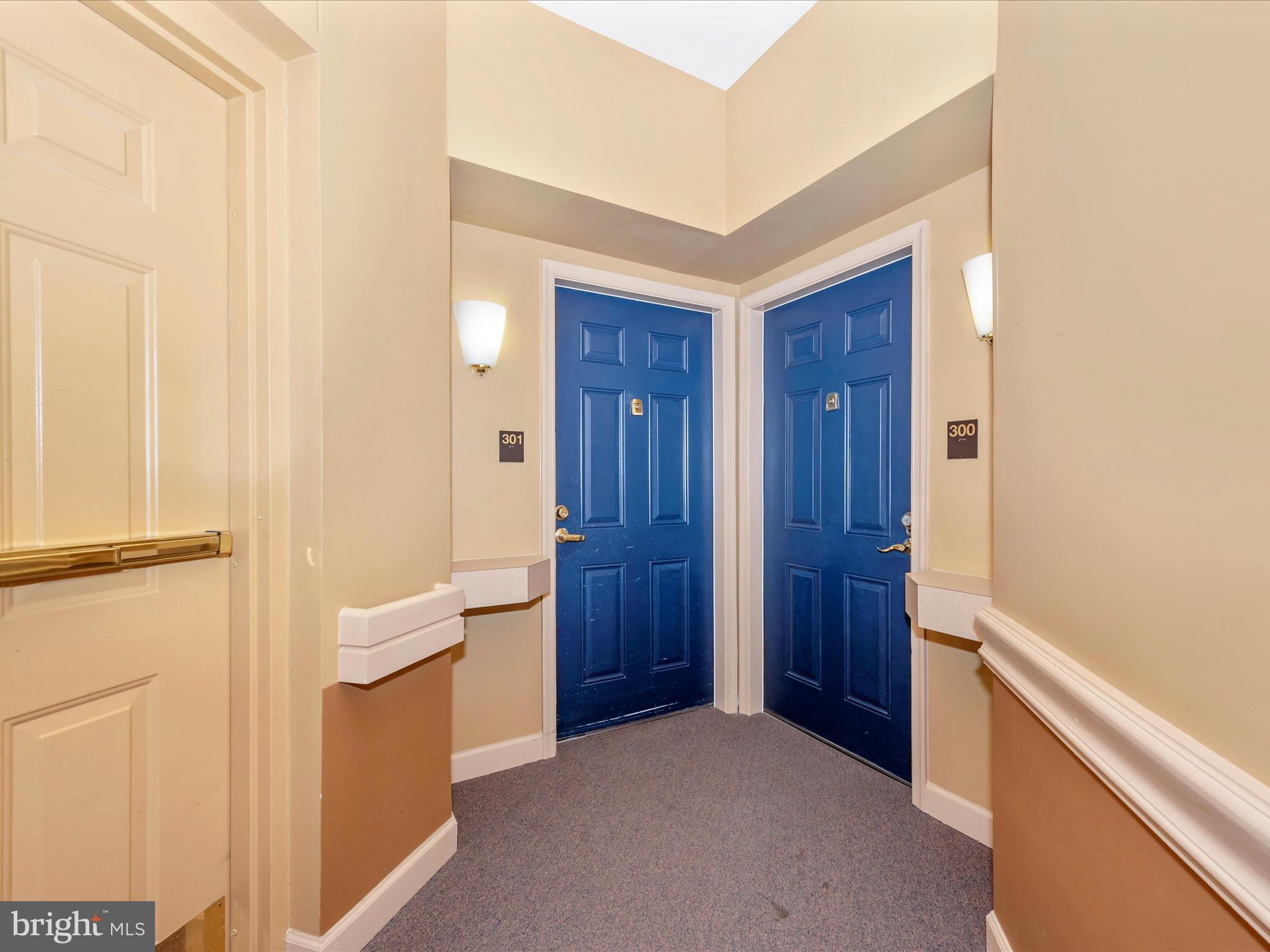 KINGS OVERLOOK - Residential