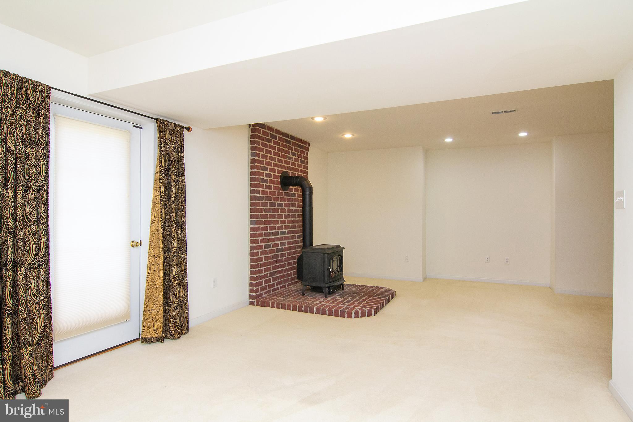 CARROLL COUNTY FARMETTES - Residential