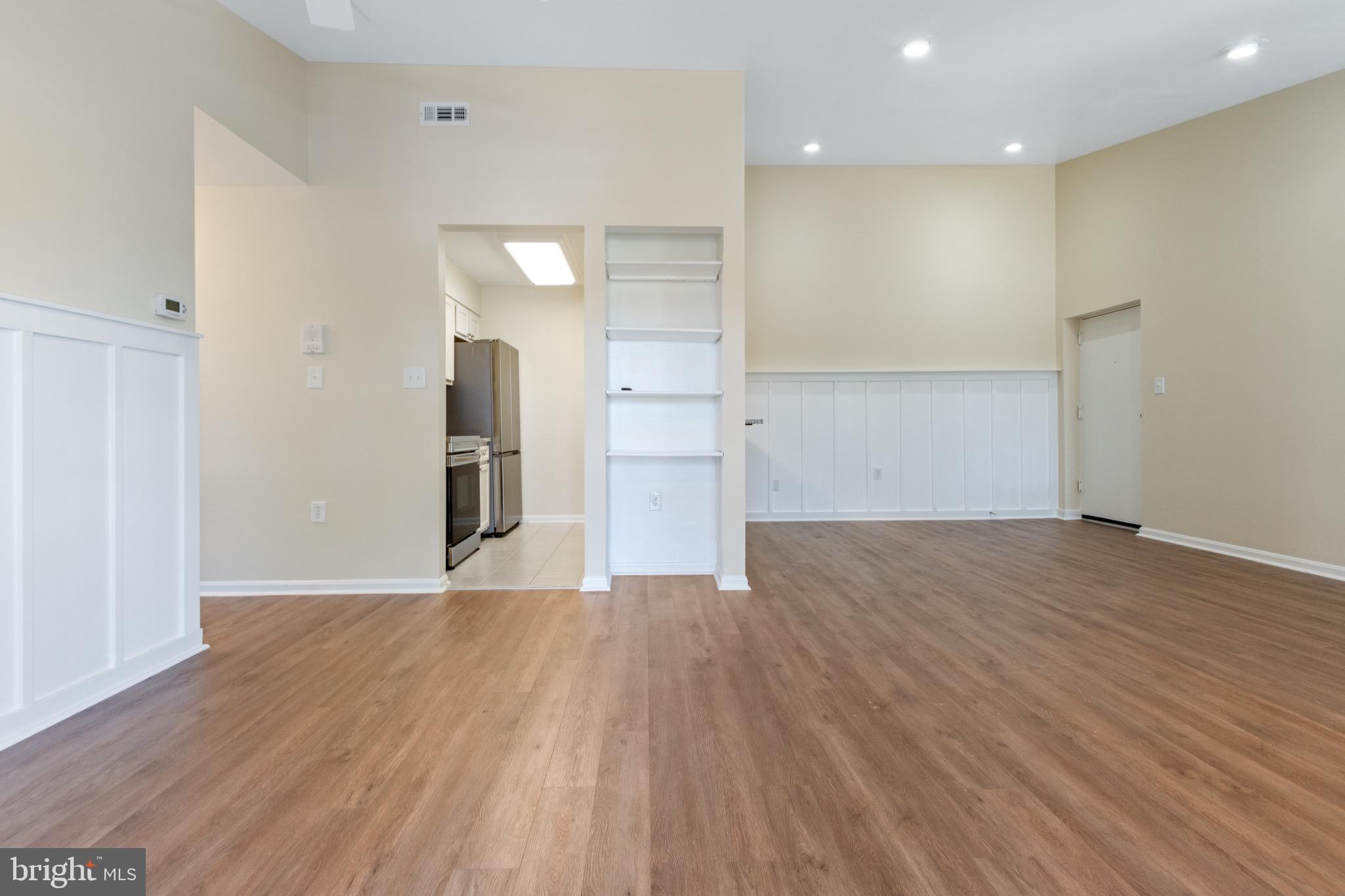 CASTLE HARBOUR CONDO - Residential