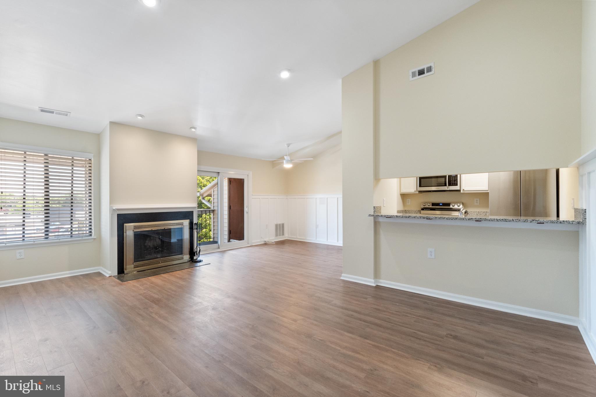 CASTLE HARBOUR CONDO - Residential