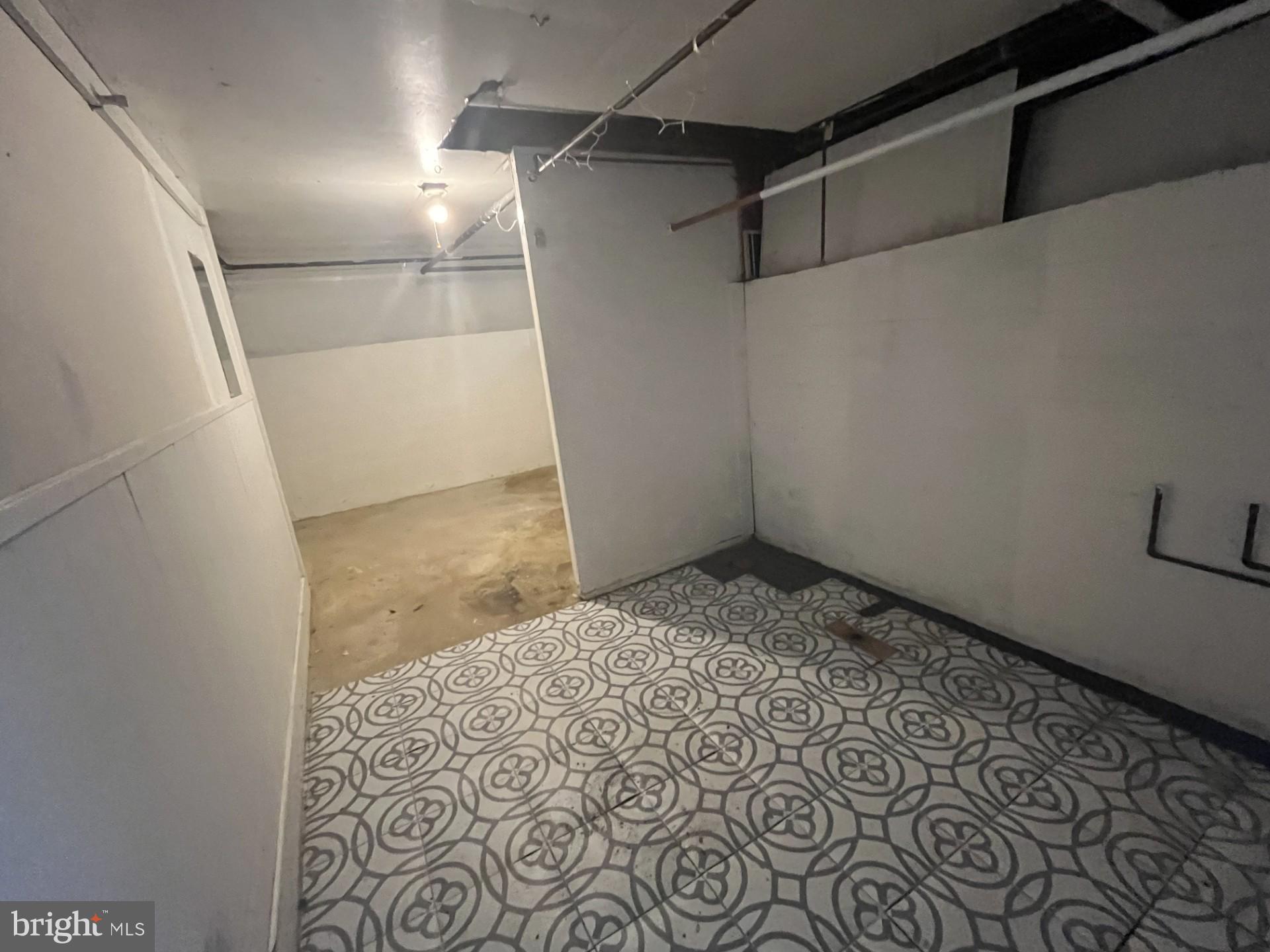 FREDERICKSBURG CITY - Residential Lease