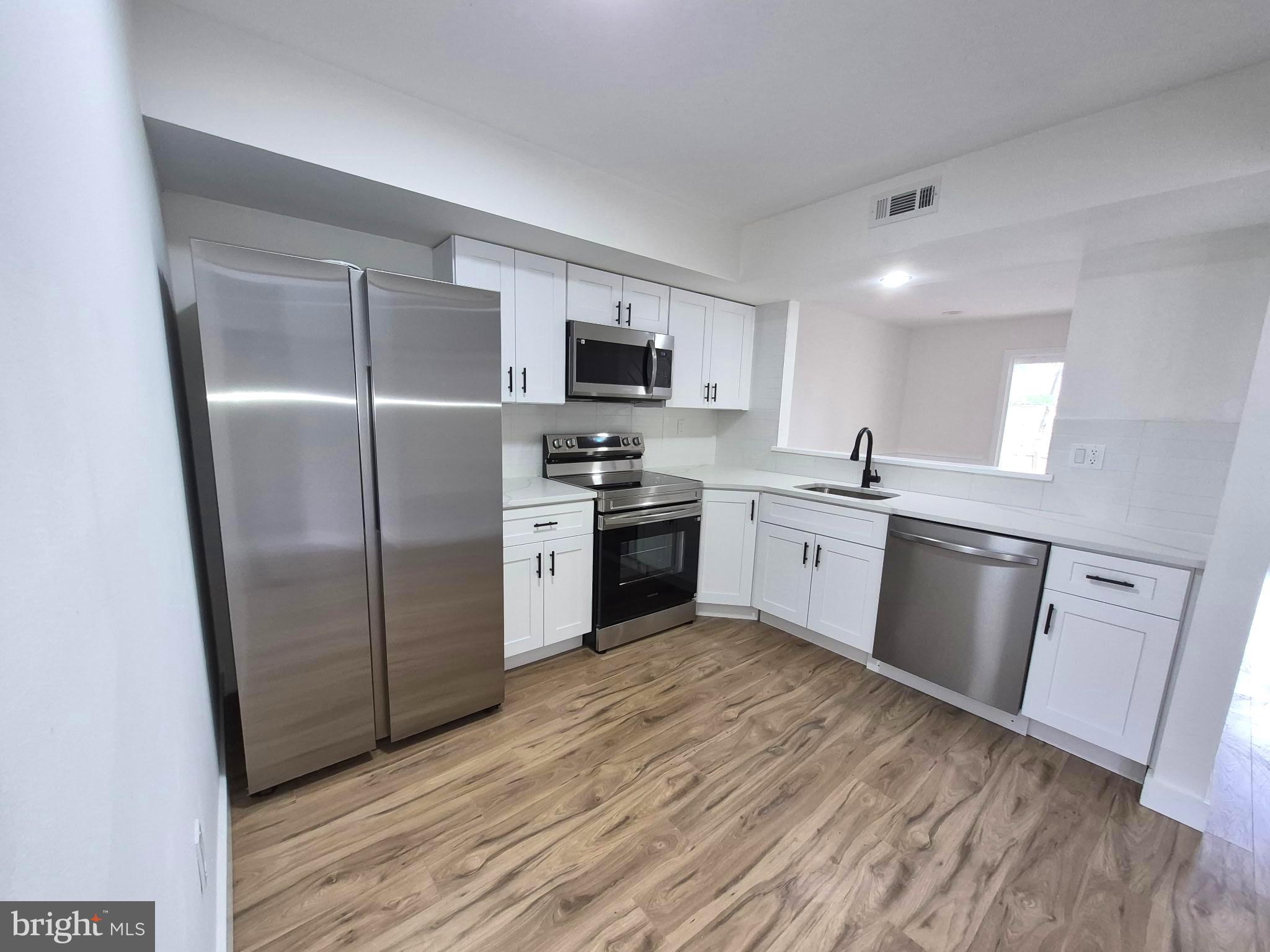 STONEBRIDGE - Residential