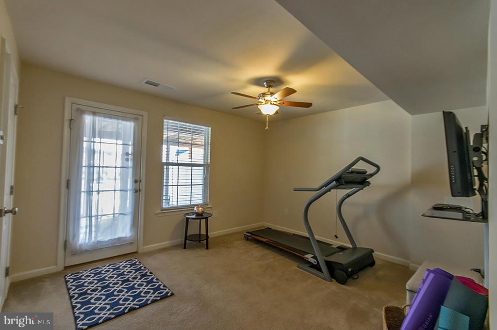 BROOKFIELD - Residential