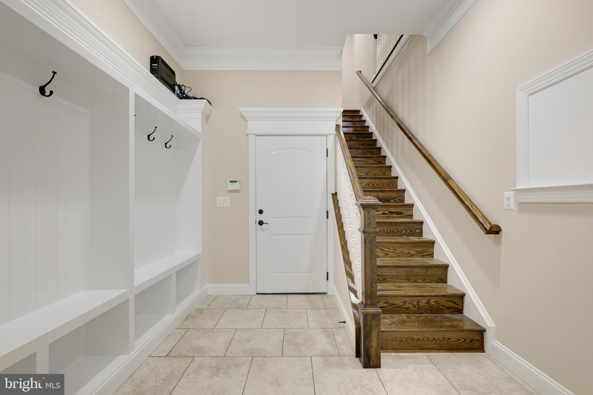 LUXMANOR - Residential