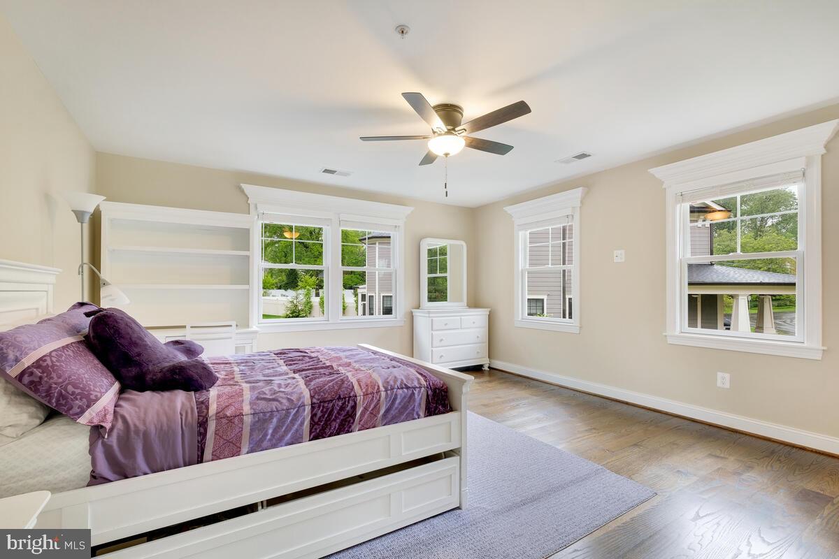 LUXMANOR - Residential