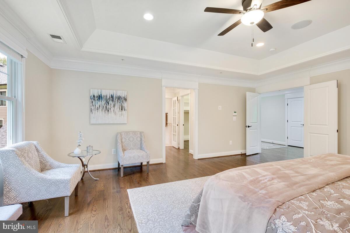 LUXMANOR - Residential