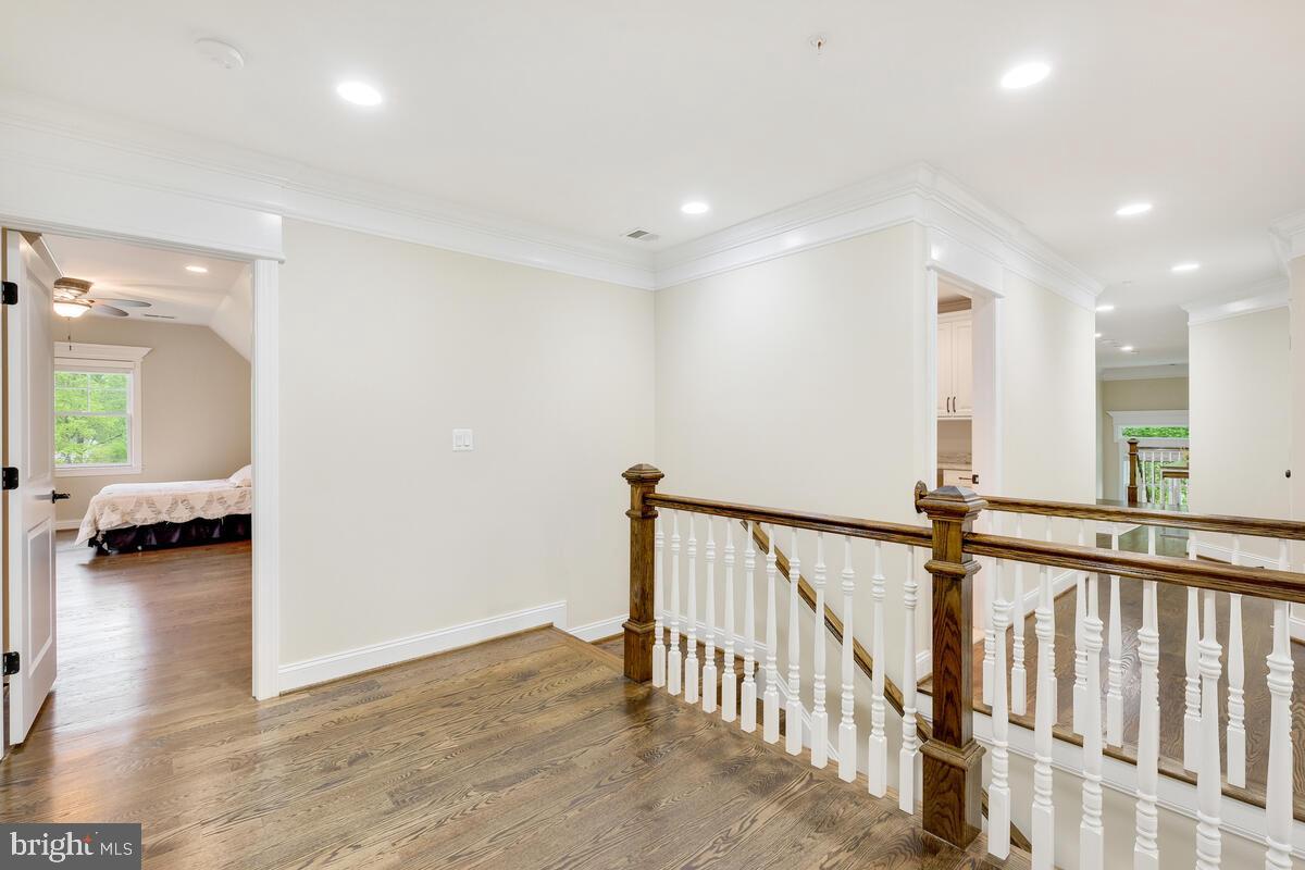 LUXMANOR - Residential