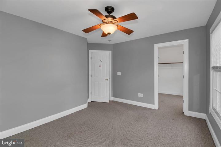 LORTON VALLEY NORTH - Residential Lease