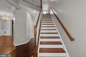 LORTON VALLEY NORTH - Residential Lease