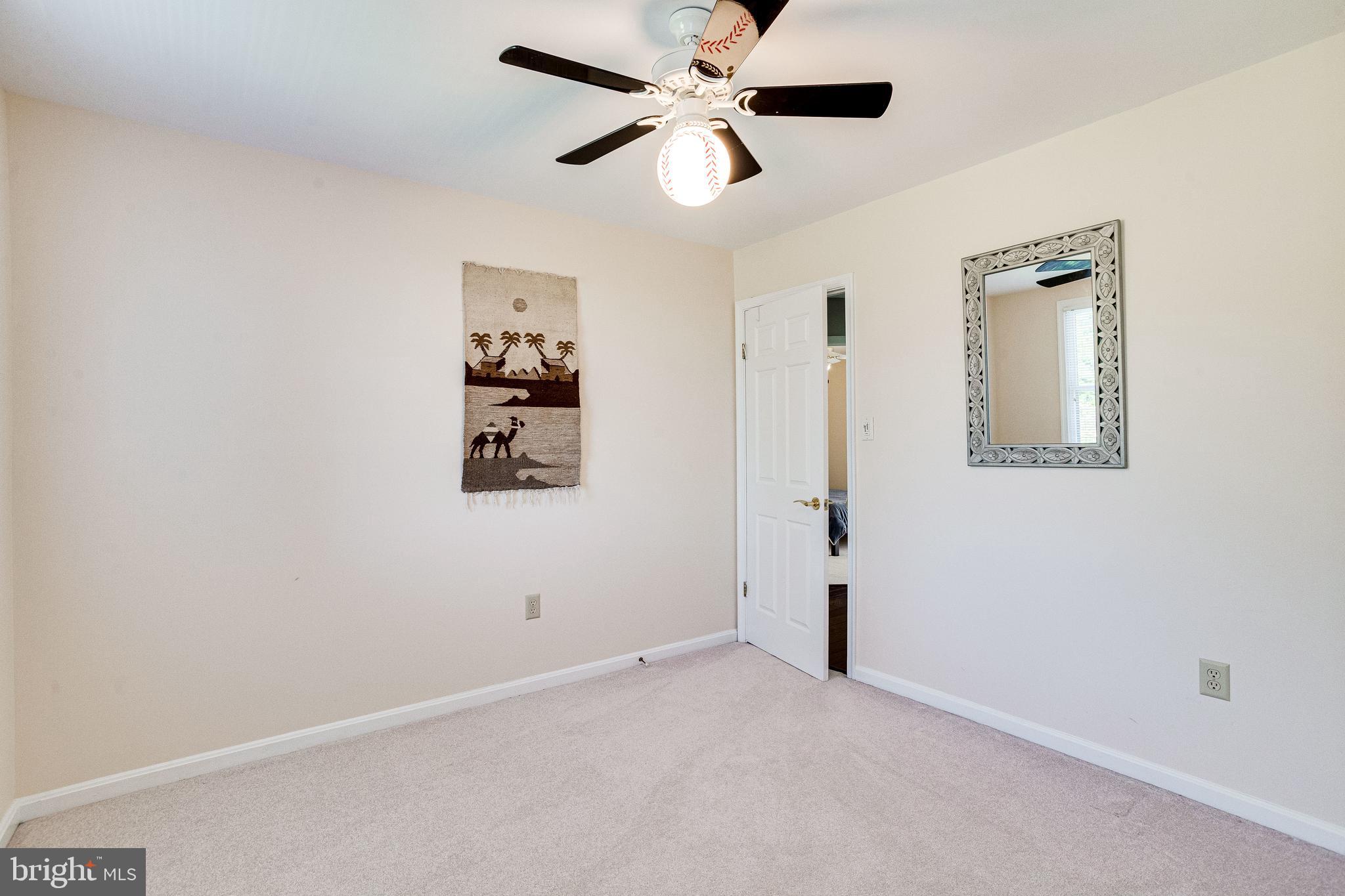 NAPLES MANOR - Residential