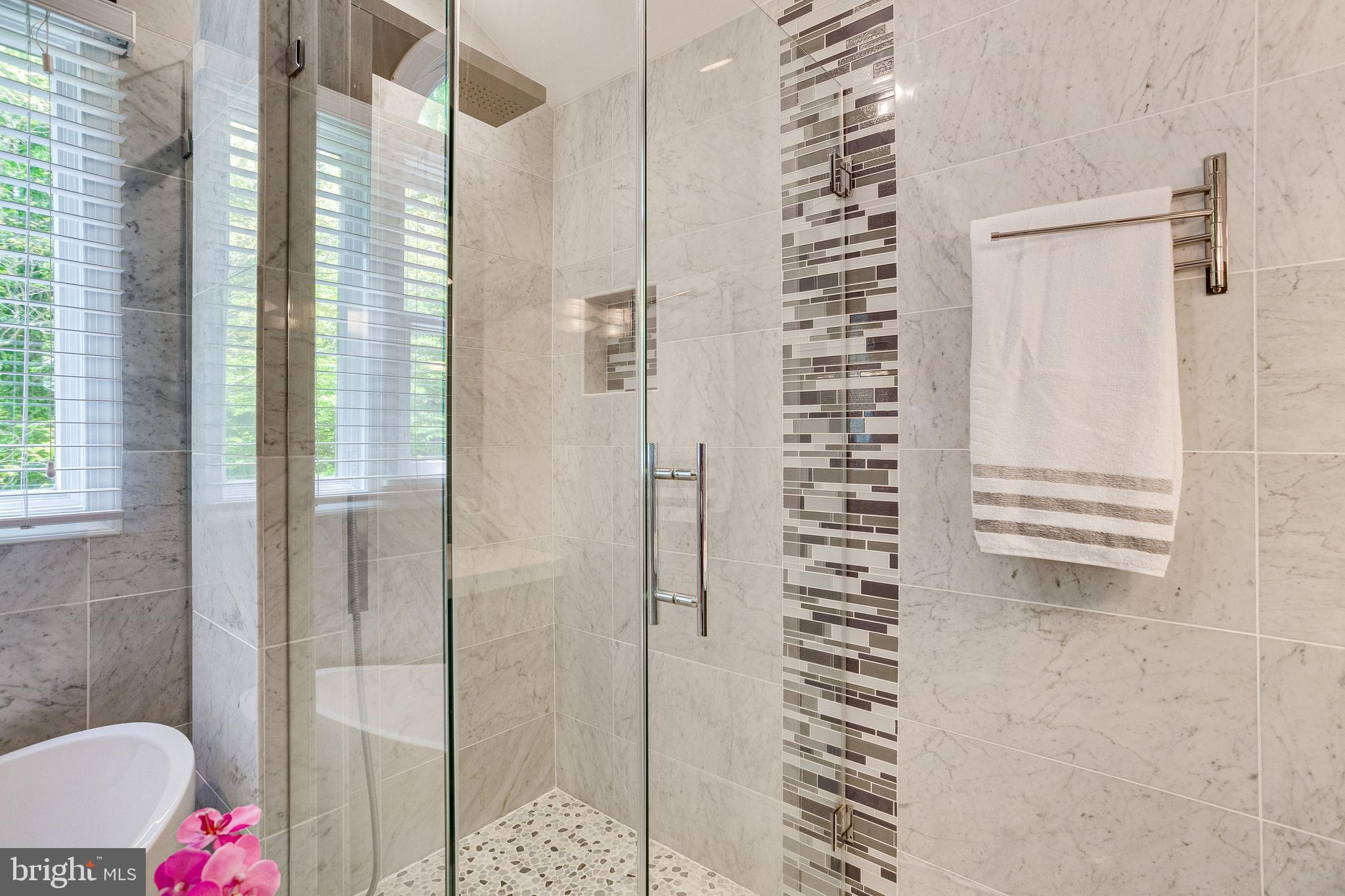 NAPLES MANOR - Residential