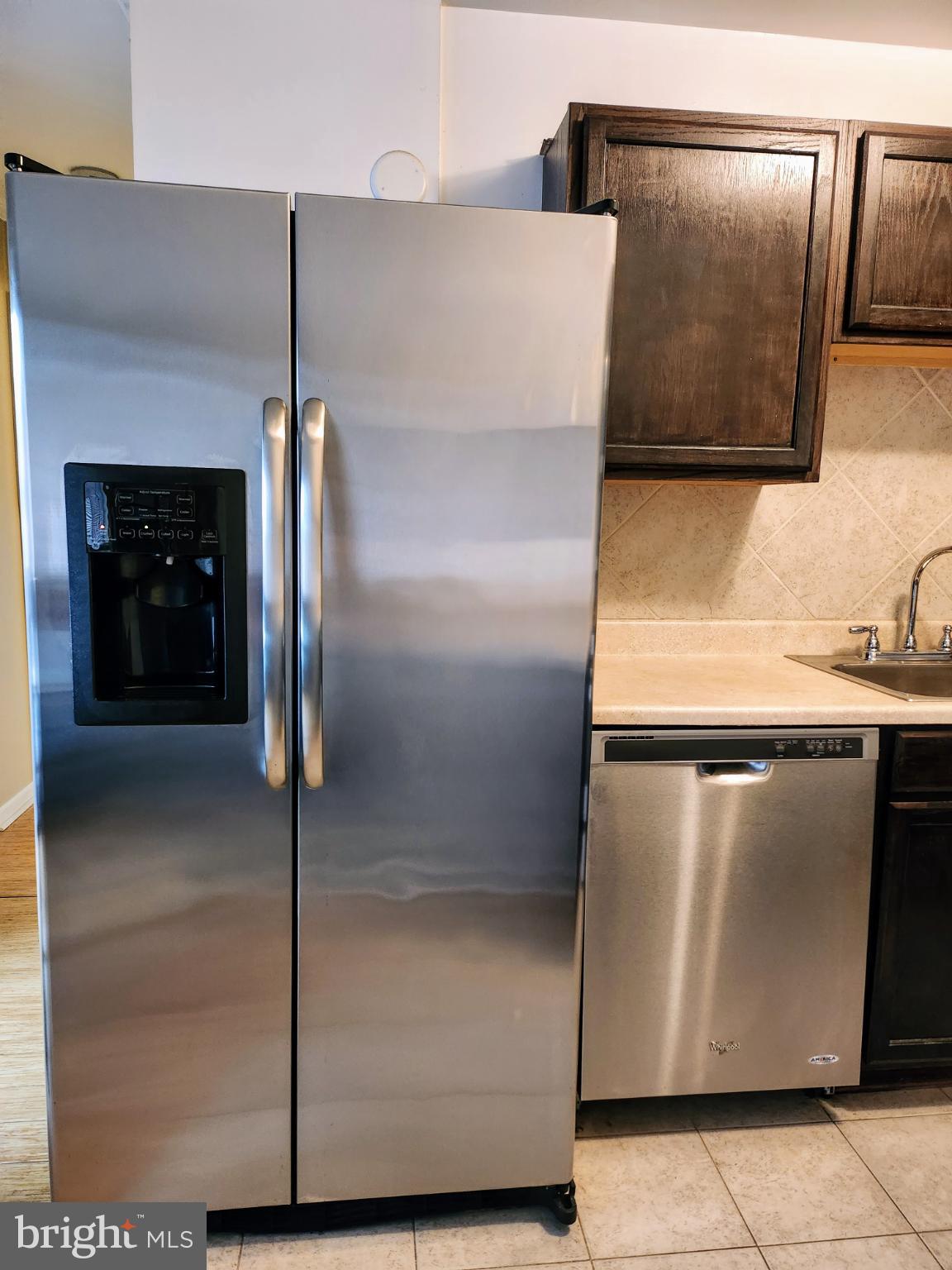 GEORGE MASON VILLAGE - Residential