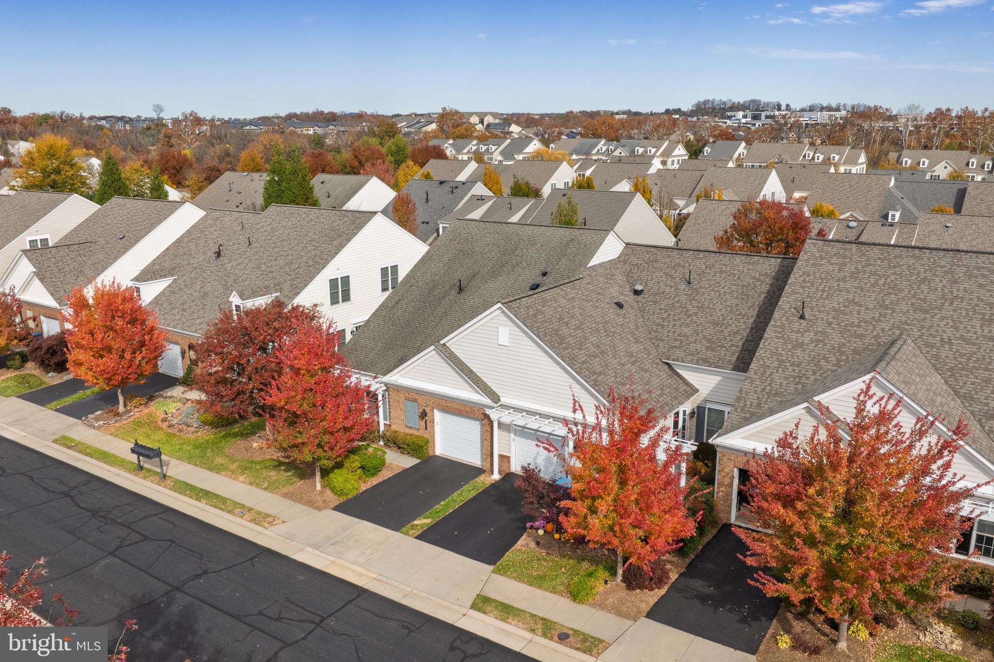 44472 OAKMONT MANOR SQUARE