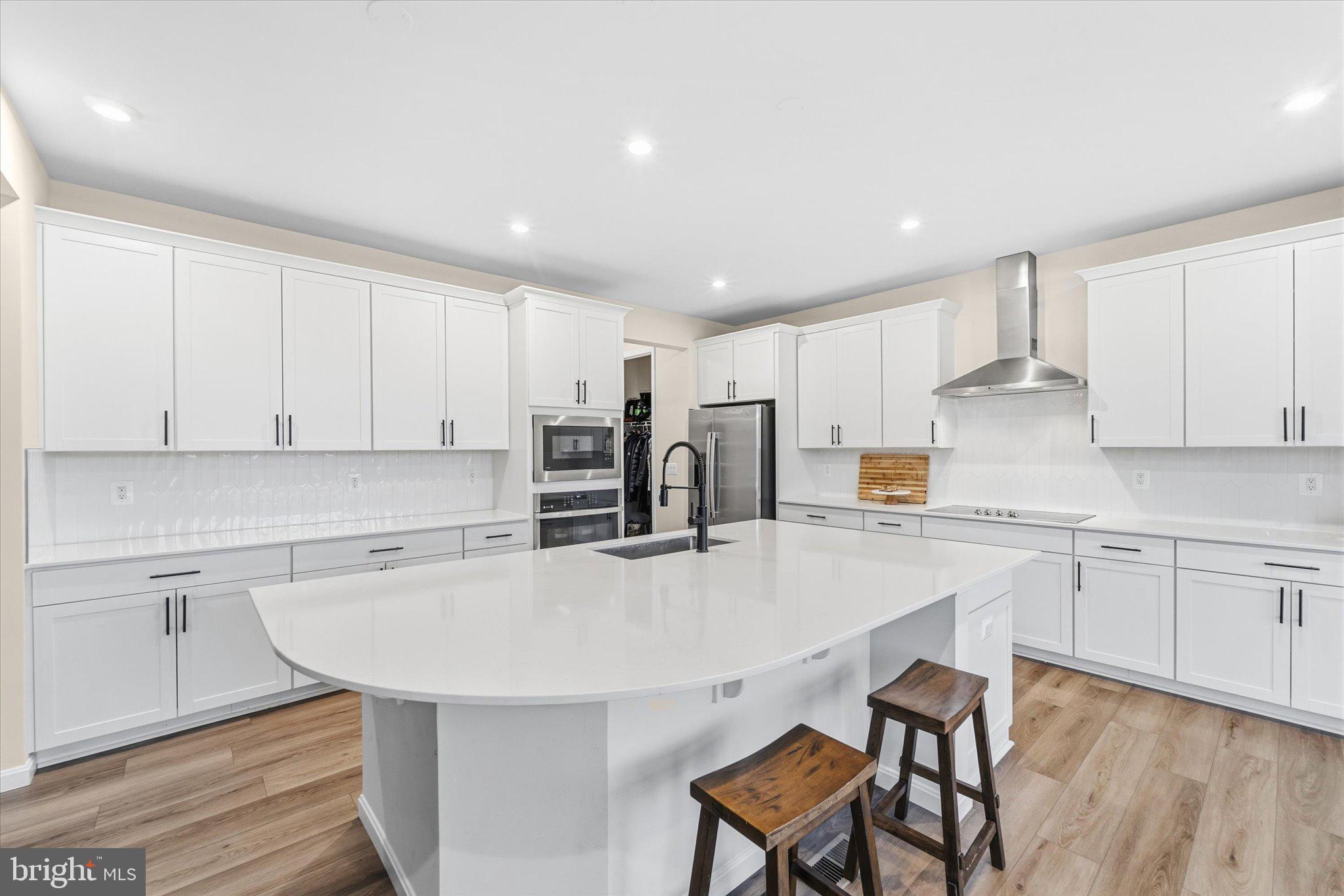 5024 GRAY FOX DRIVE