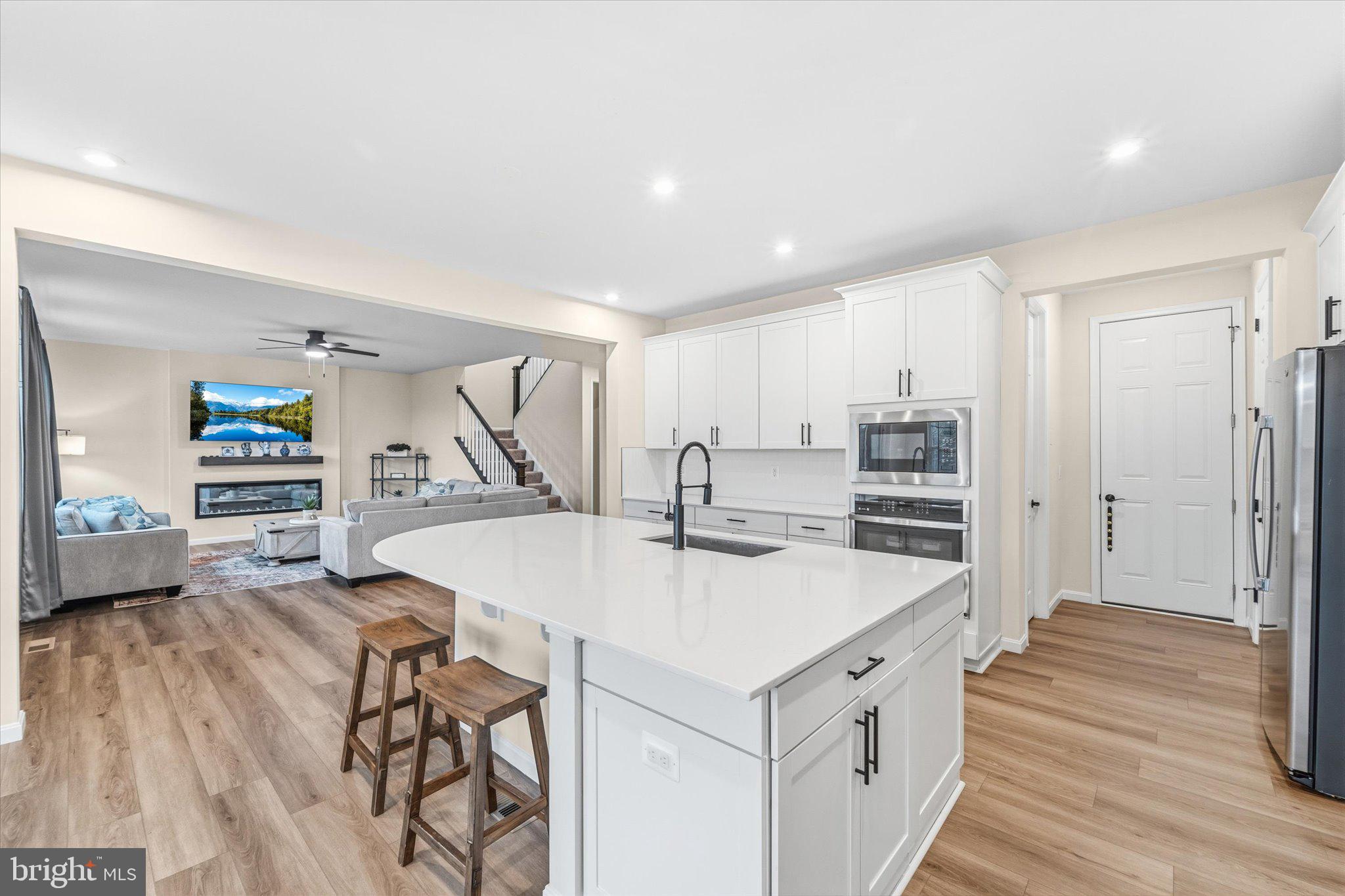 5024 GRAY FOX DRIVE