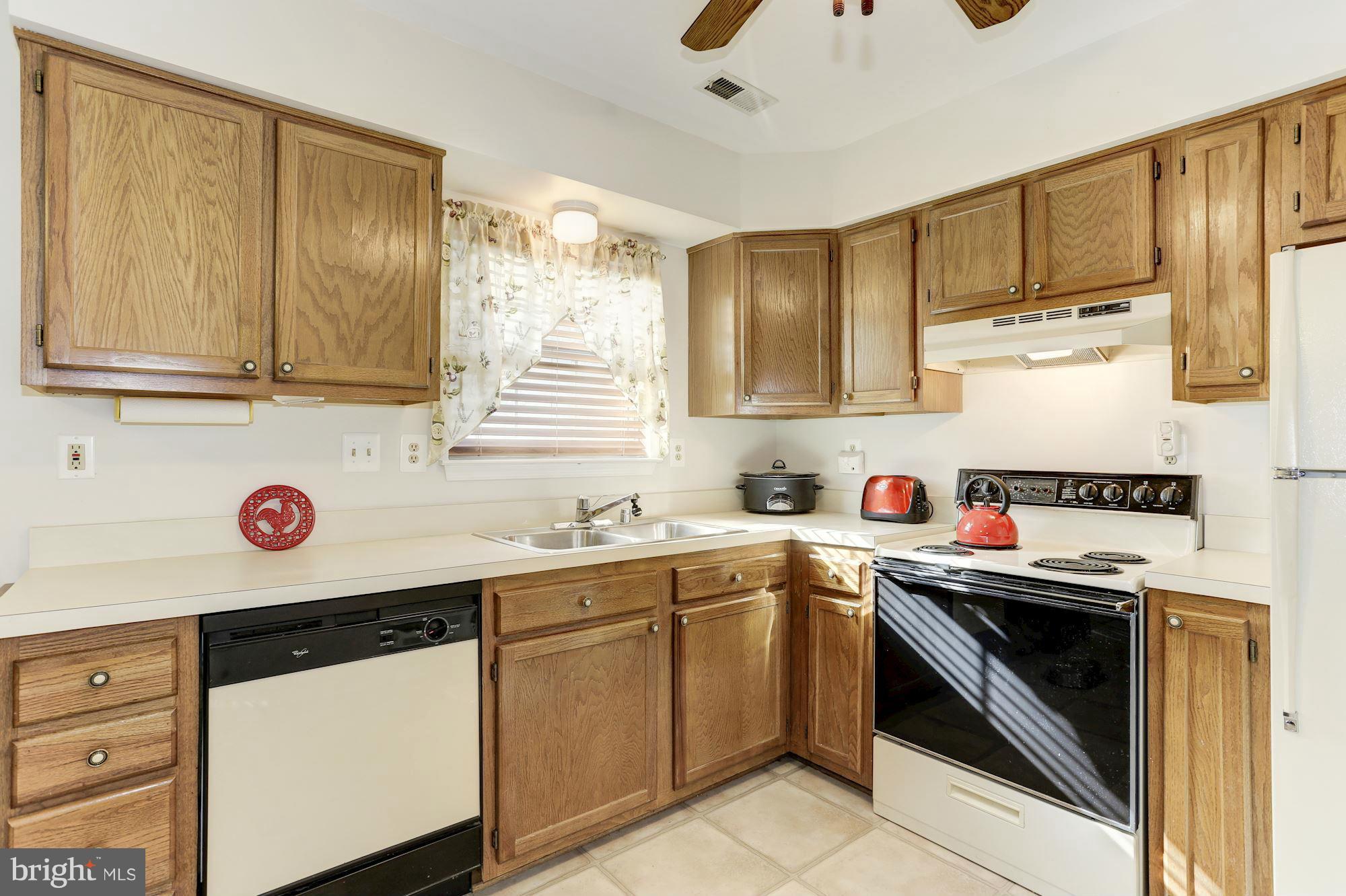 ST BARNABAS VILLAGE - Residential