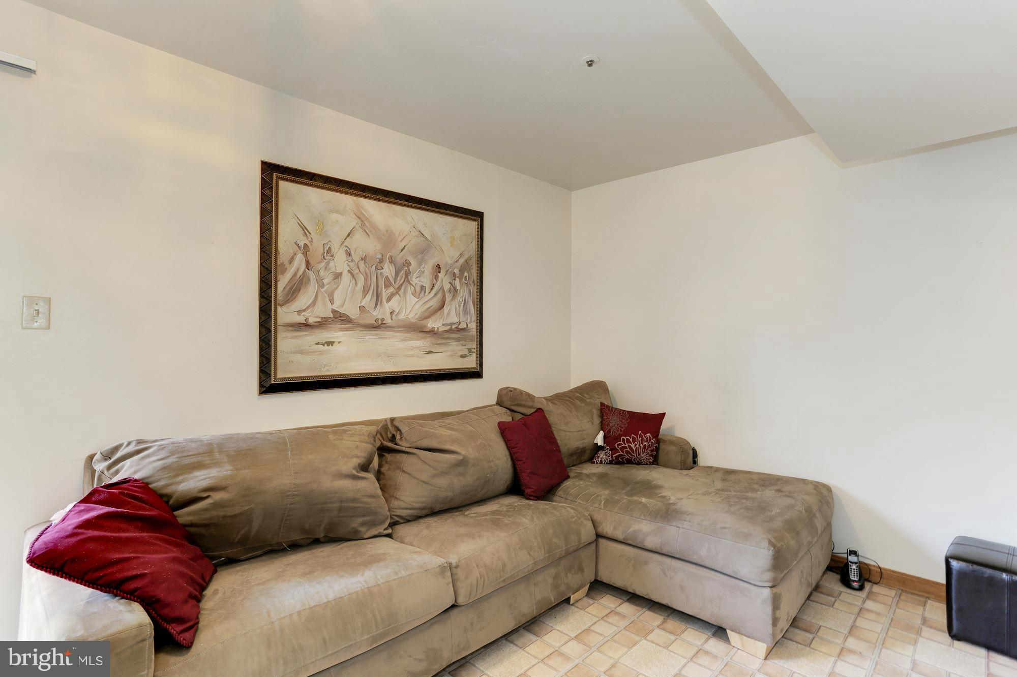 ST BARNABAS VILLAGE - Residential