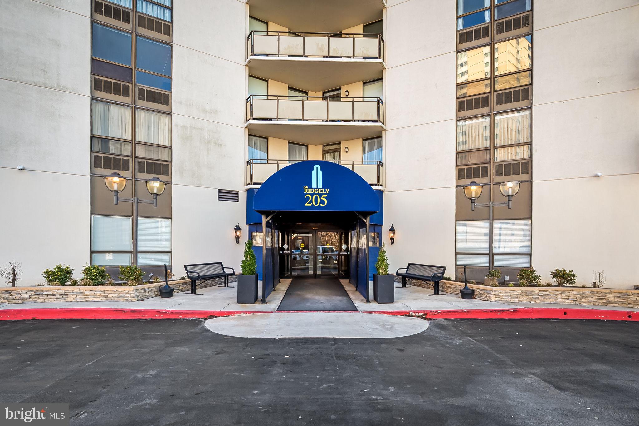 205 E JOPPA ROAD 1202