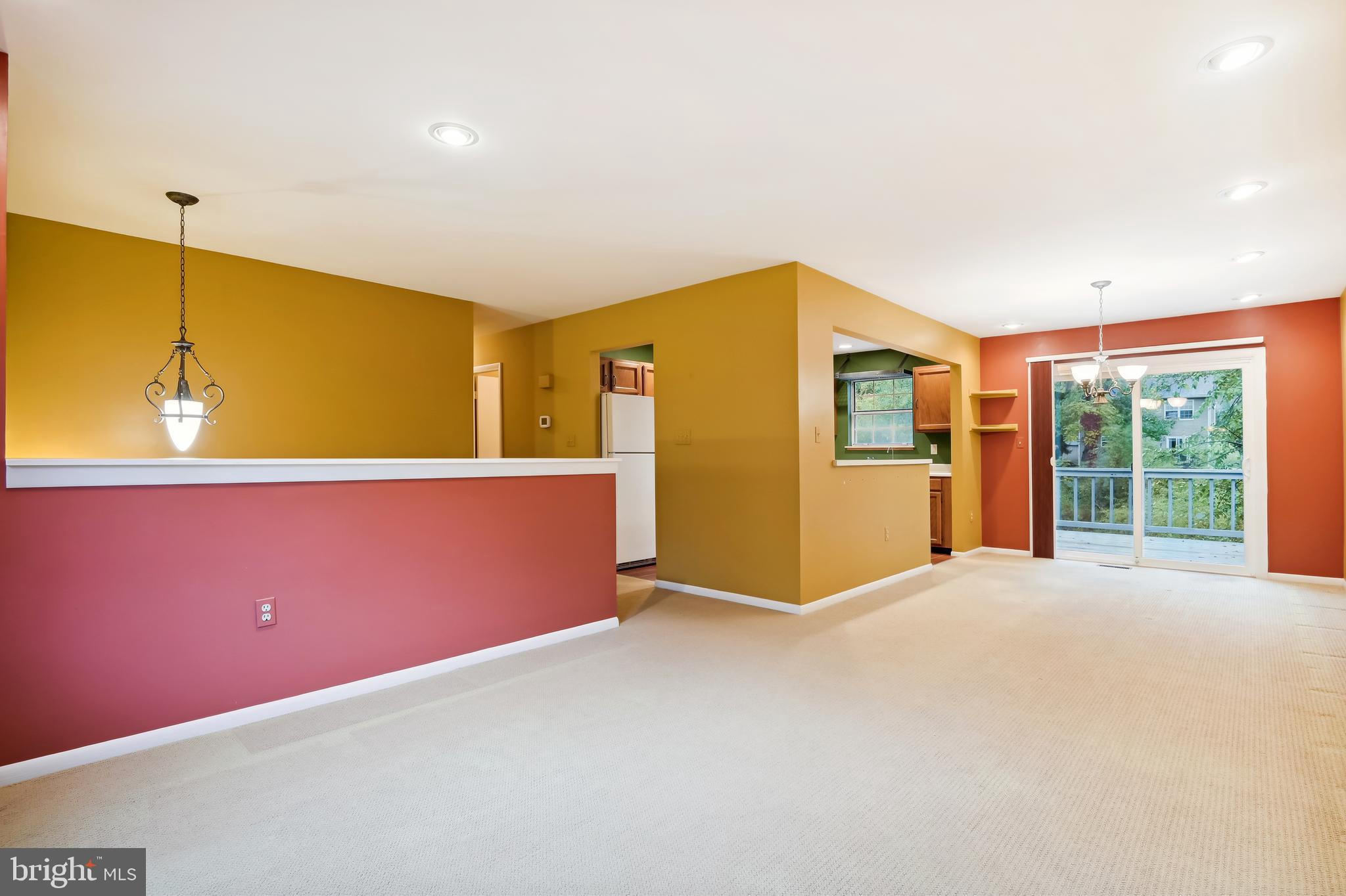 HILLSMERE SHORES - Residential