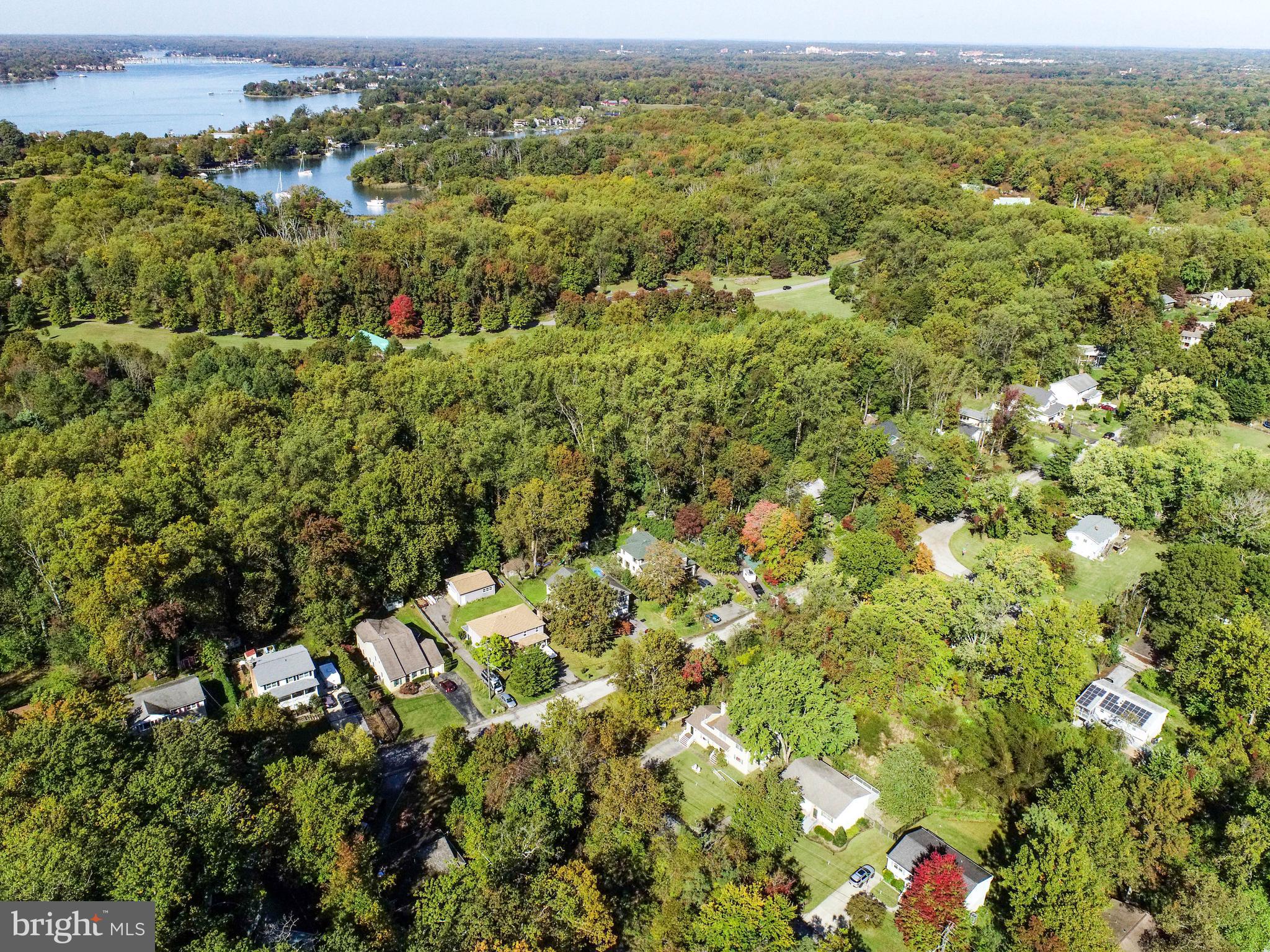 HILLSMERE SHORES - Residential