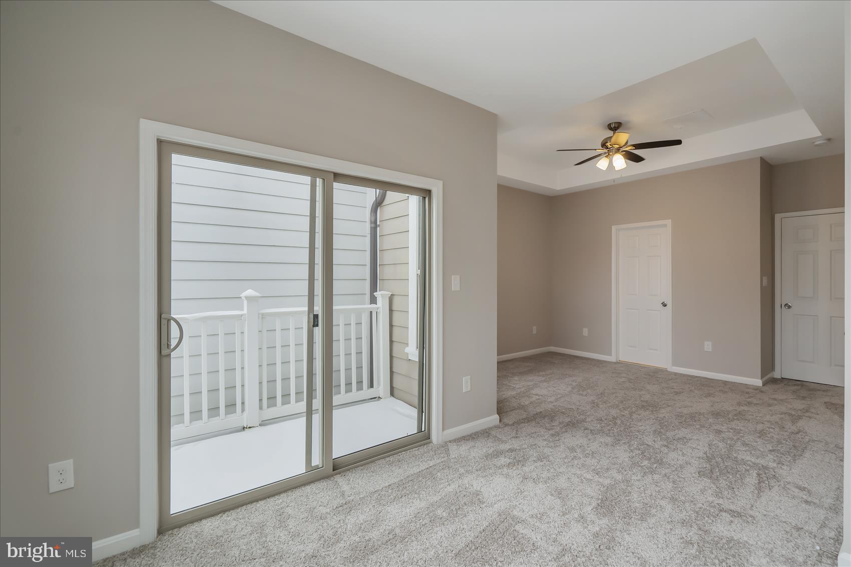 ALBEMARLE SQUARE - Residential