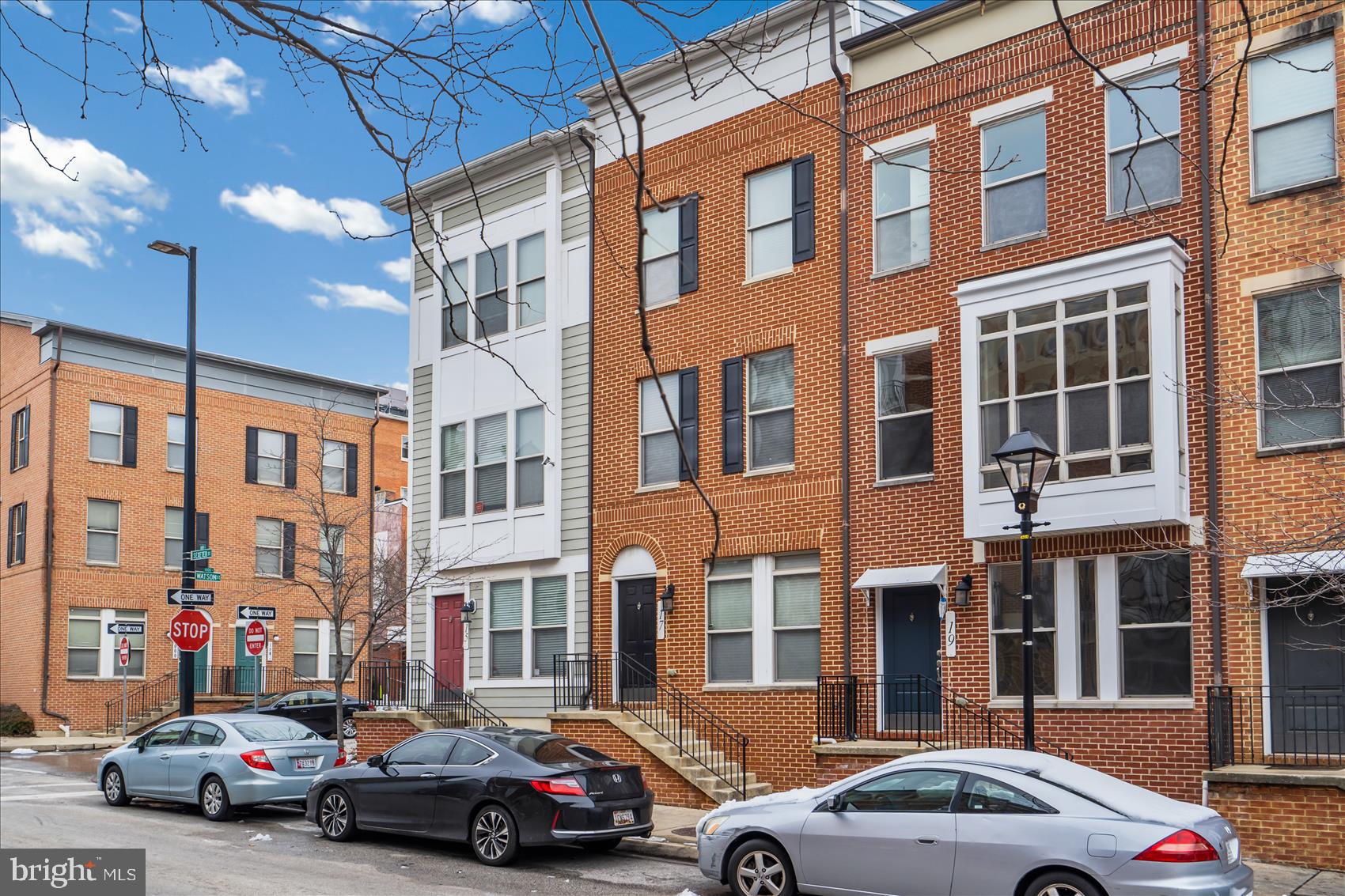 ALBEMARLE SQUARE - Residential