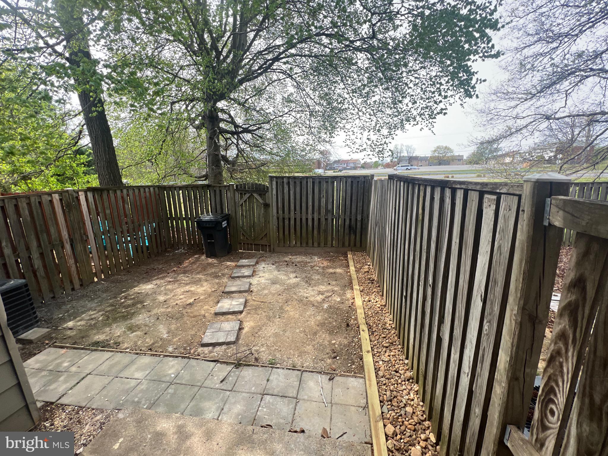 DALE CITY - Residential Lease