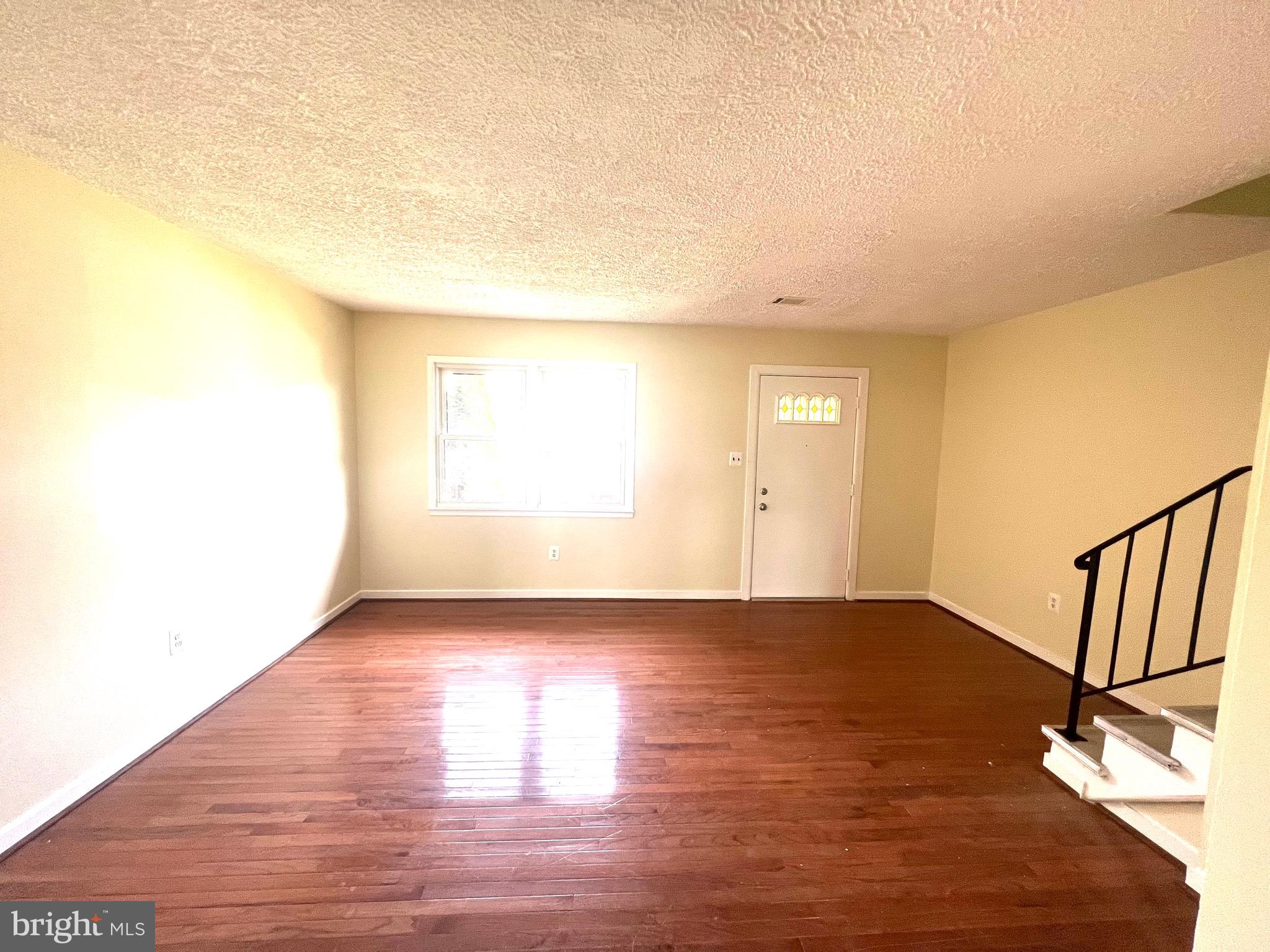 DALE CITY - Residential Lease