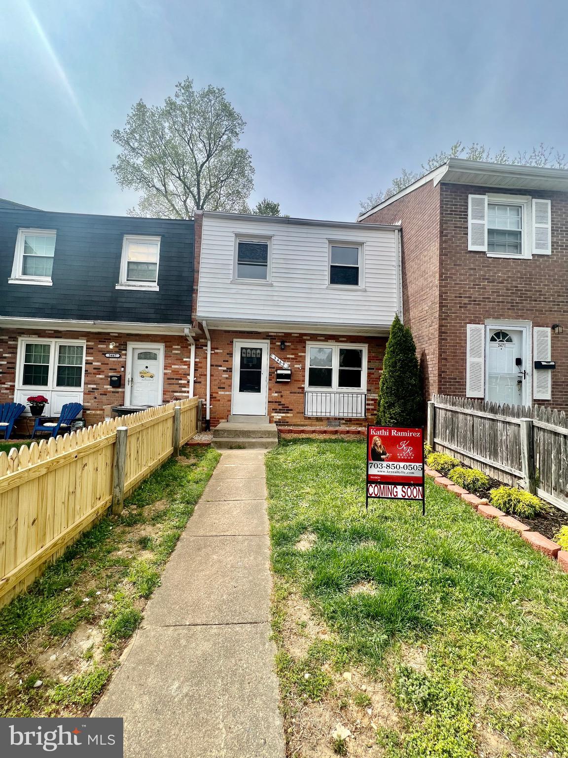 DALE CITY - Residential Lease