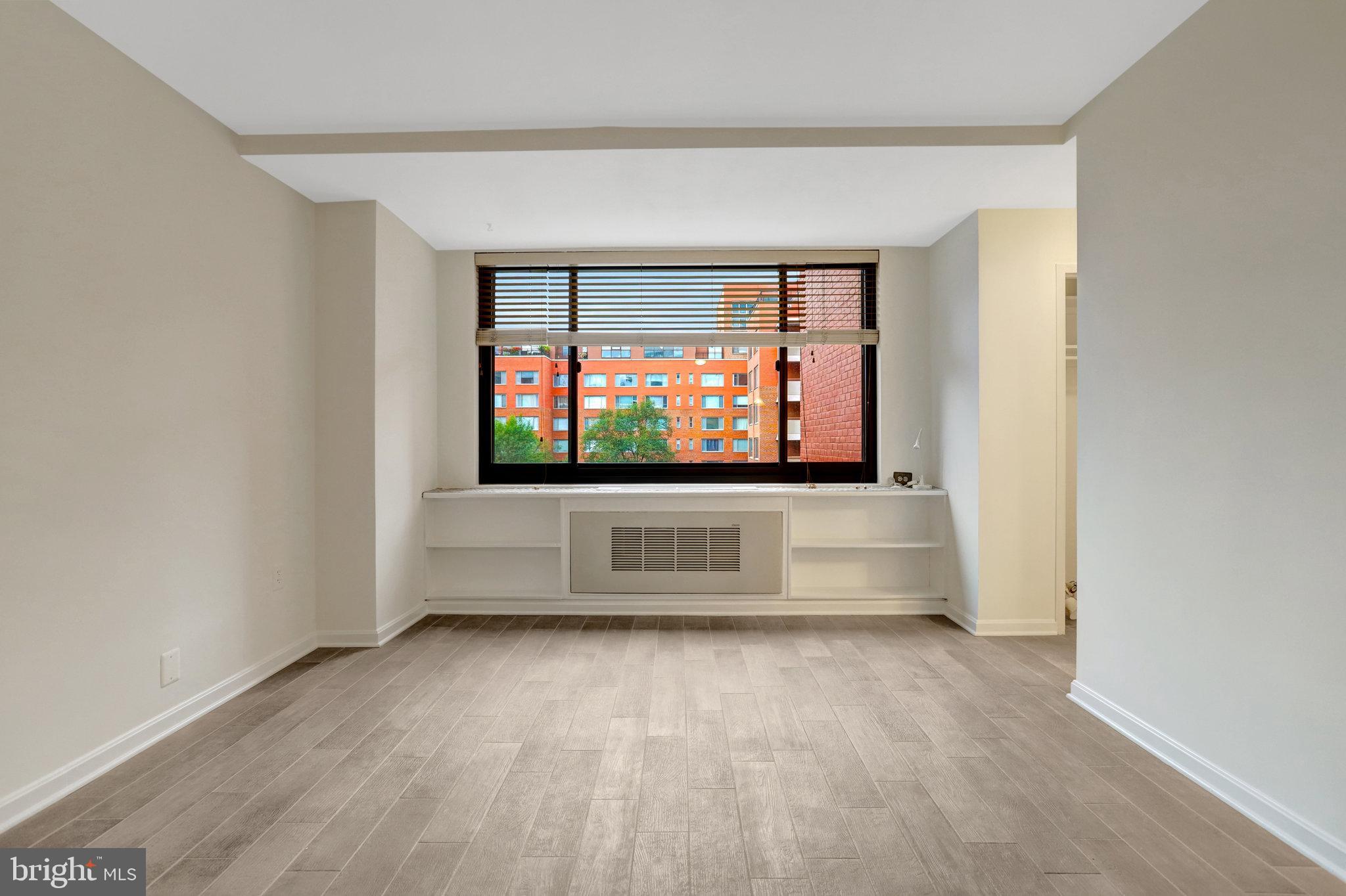 RIVER PLACE - Residential Lease