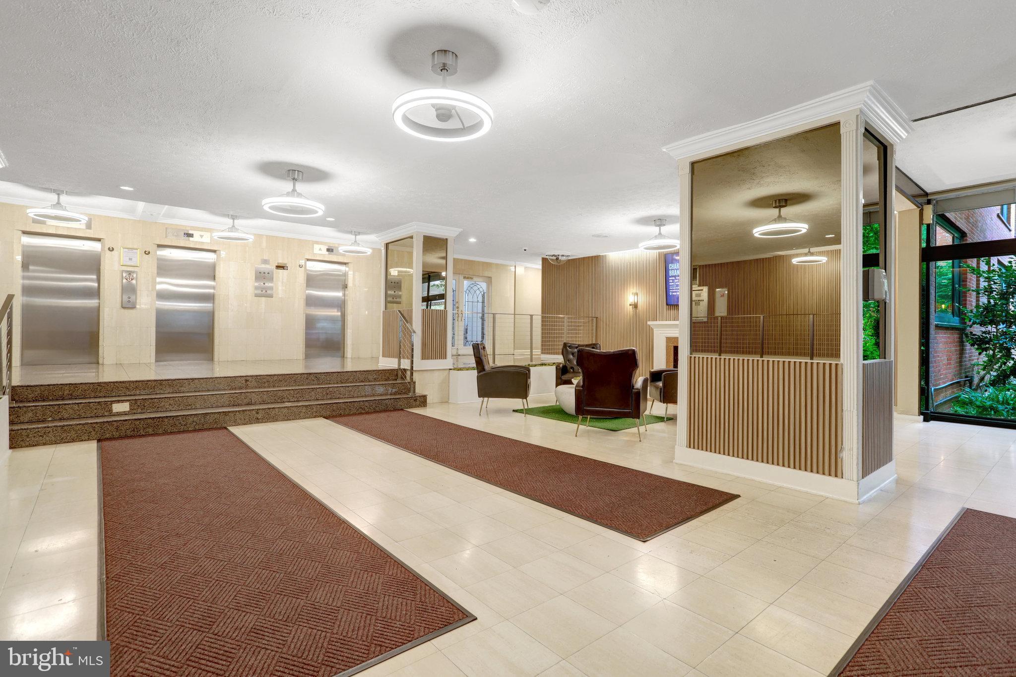 RIVER PLACE - Residential Lease