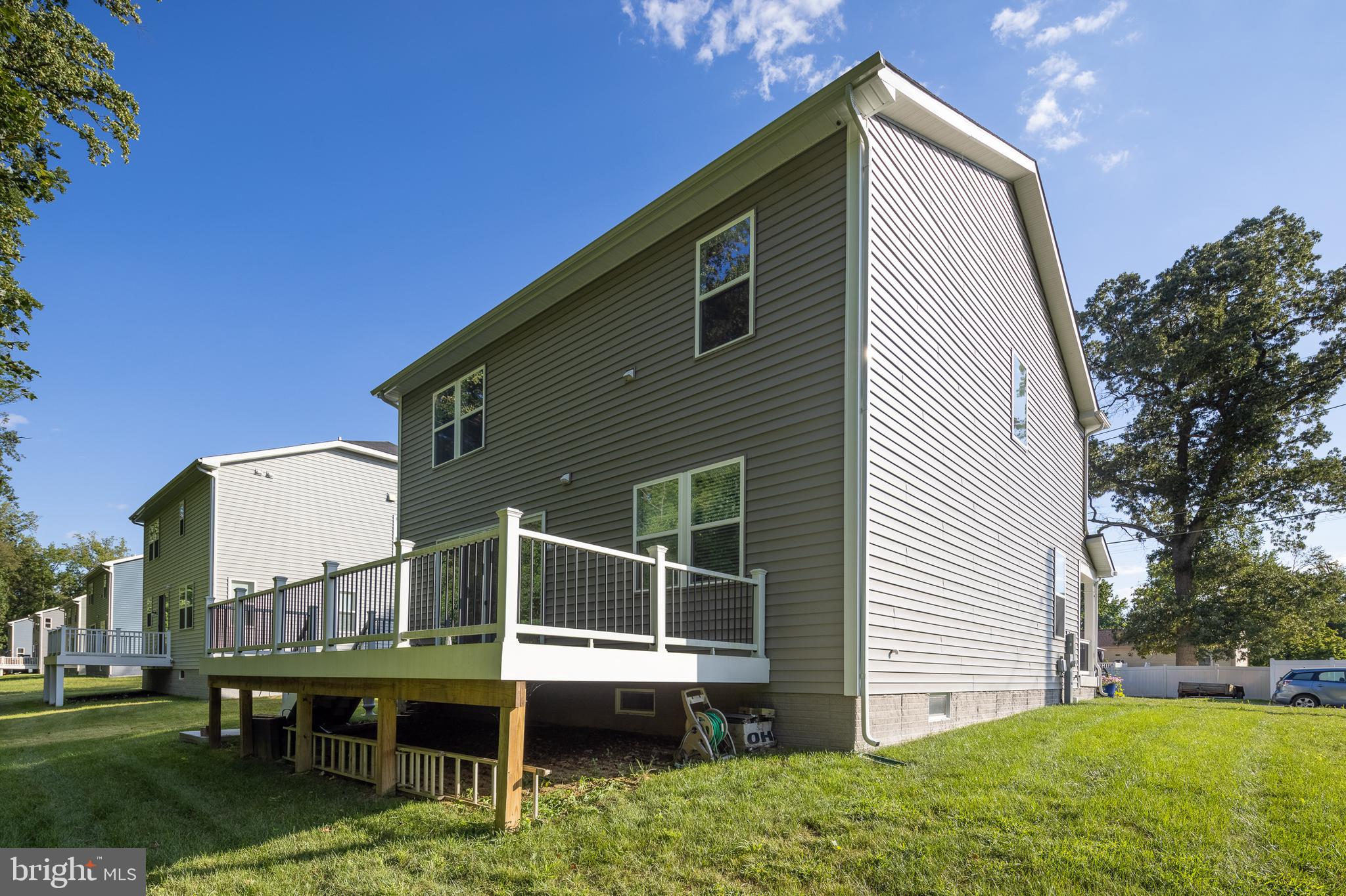 NESTORS LANDING - Residential Lease