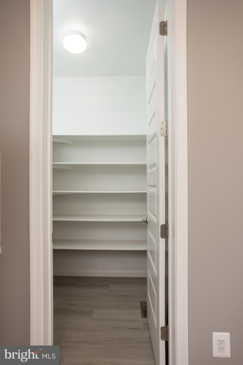 NESTORS LANDING - Residential Lease