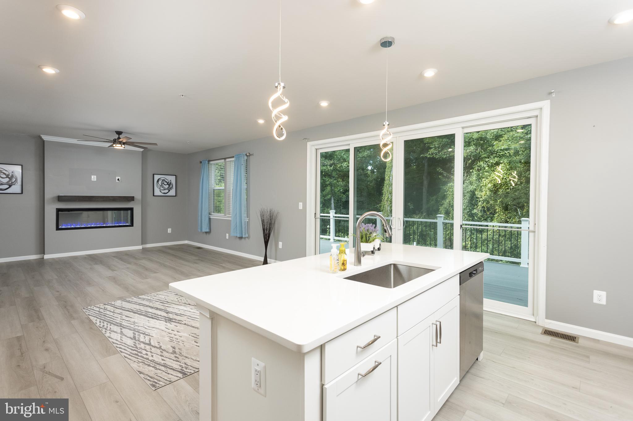 NESTORS LANDING - Residential Lease