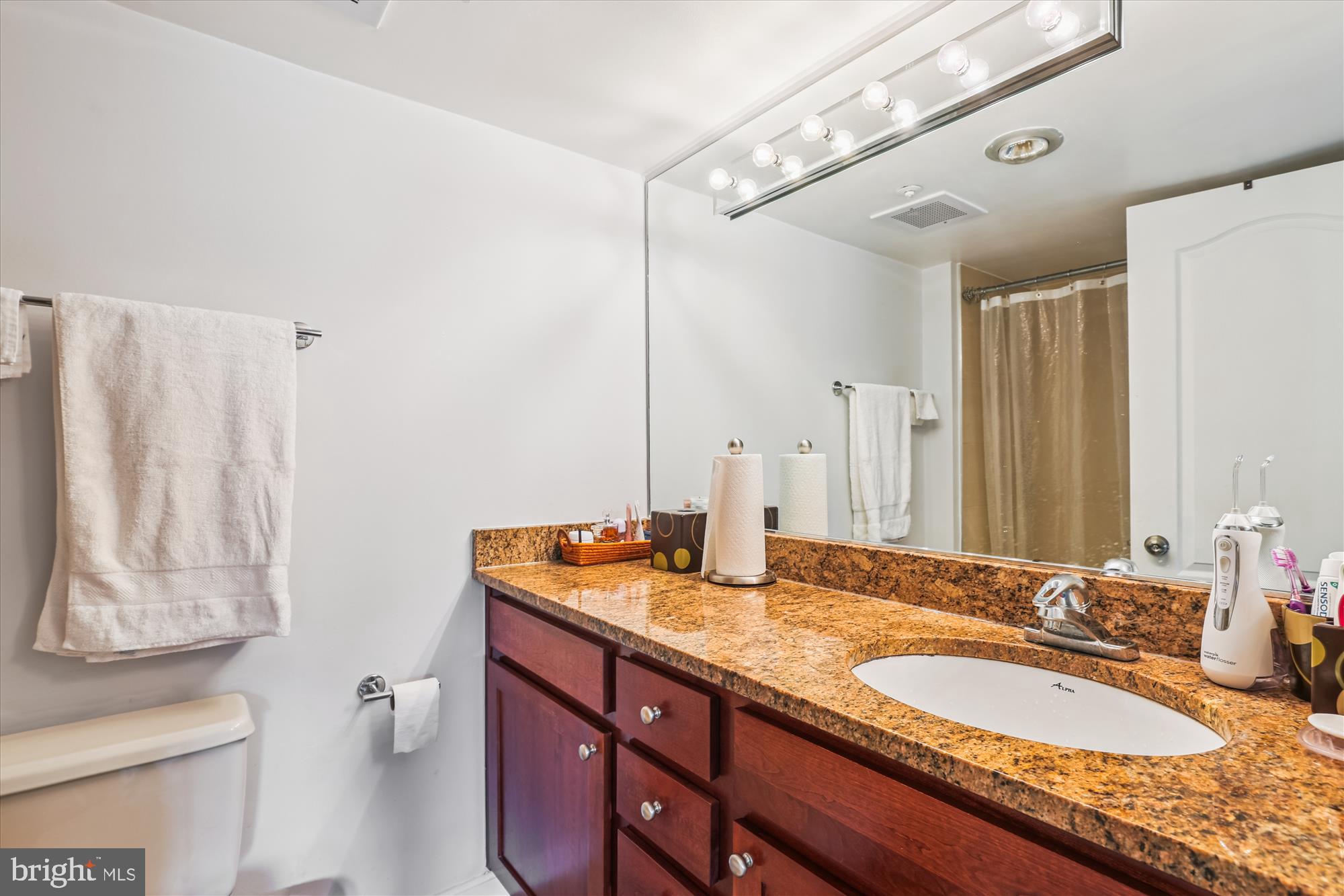 RENAISSANCE AT TYSONS - Residential