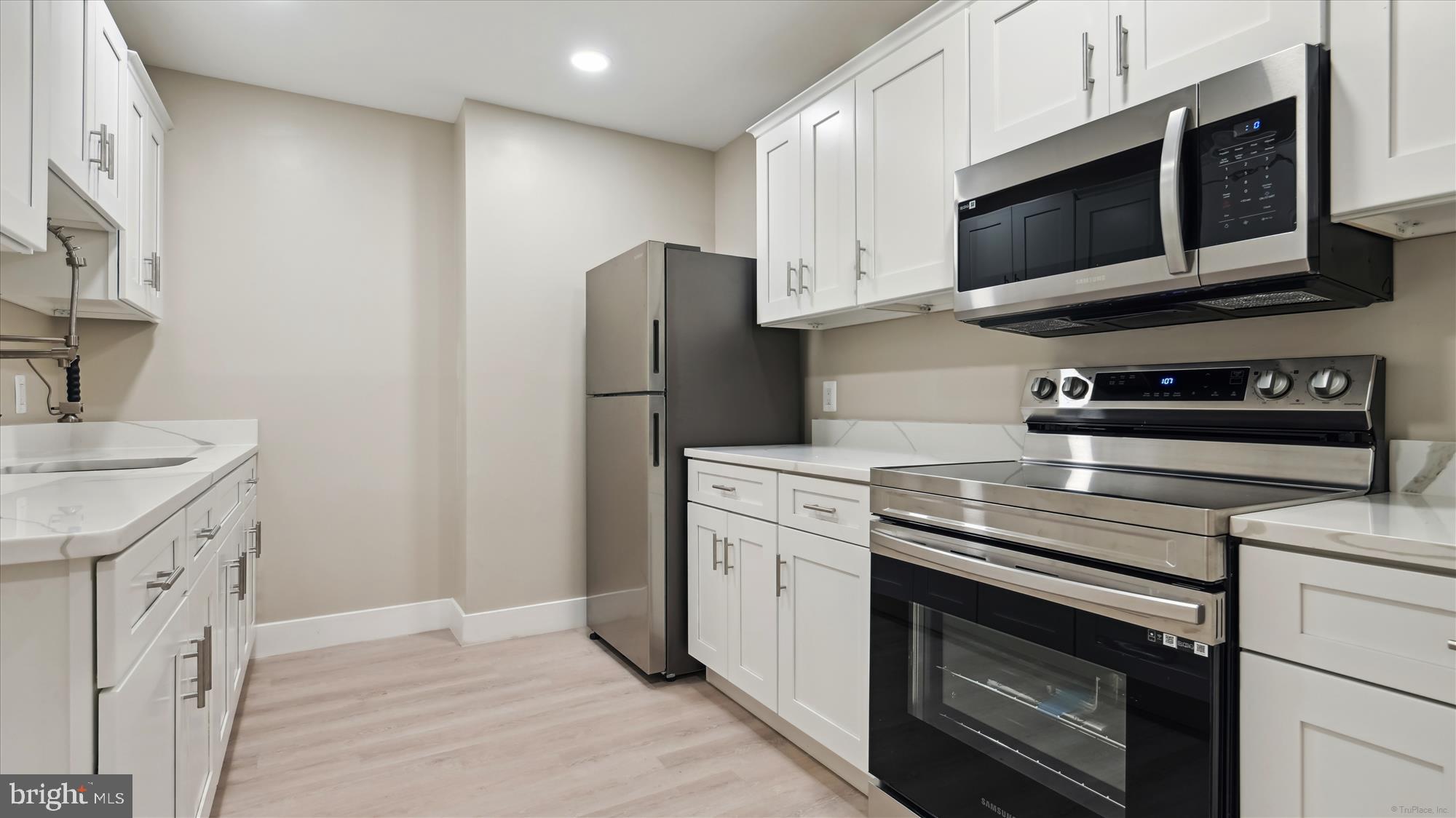 RENAISSANCE AT TYSONS - Residential