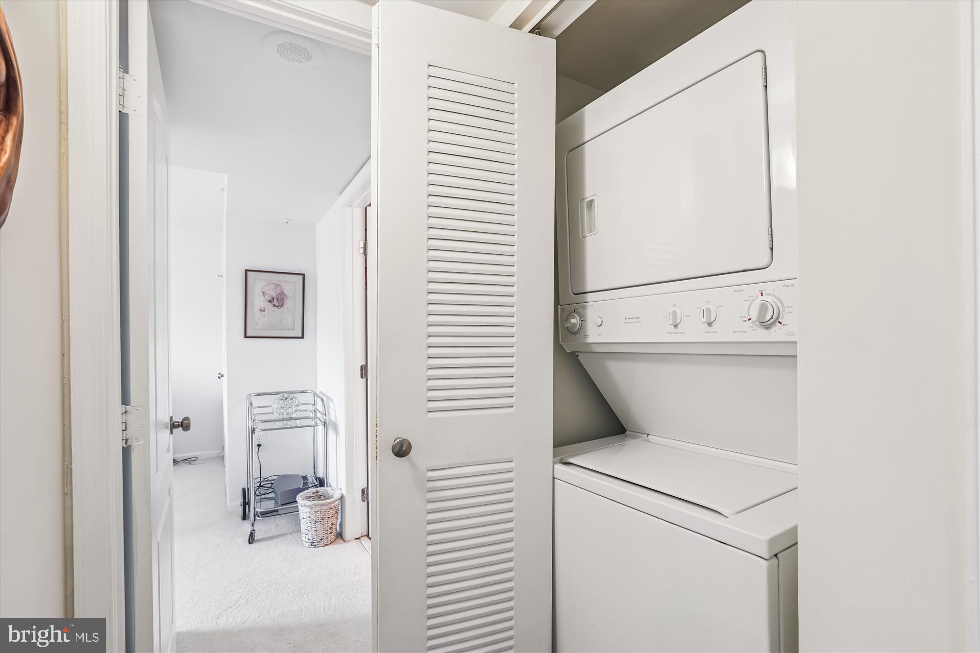 RENAISSANCE AT TYSONS - Residential