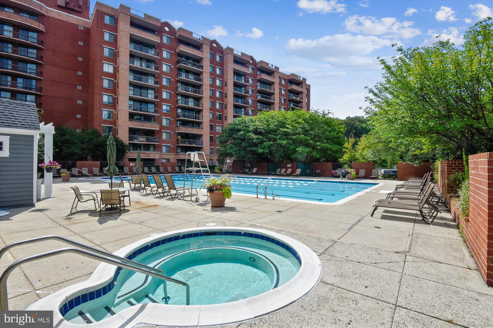 RENAISSANCE AT TYSONS - Residential