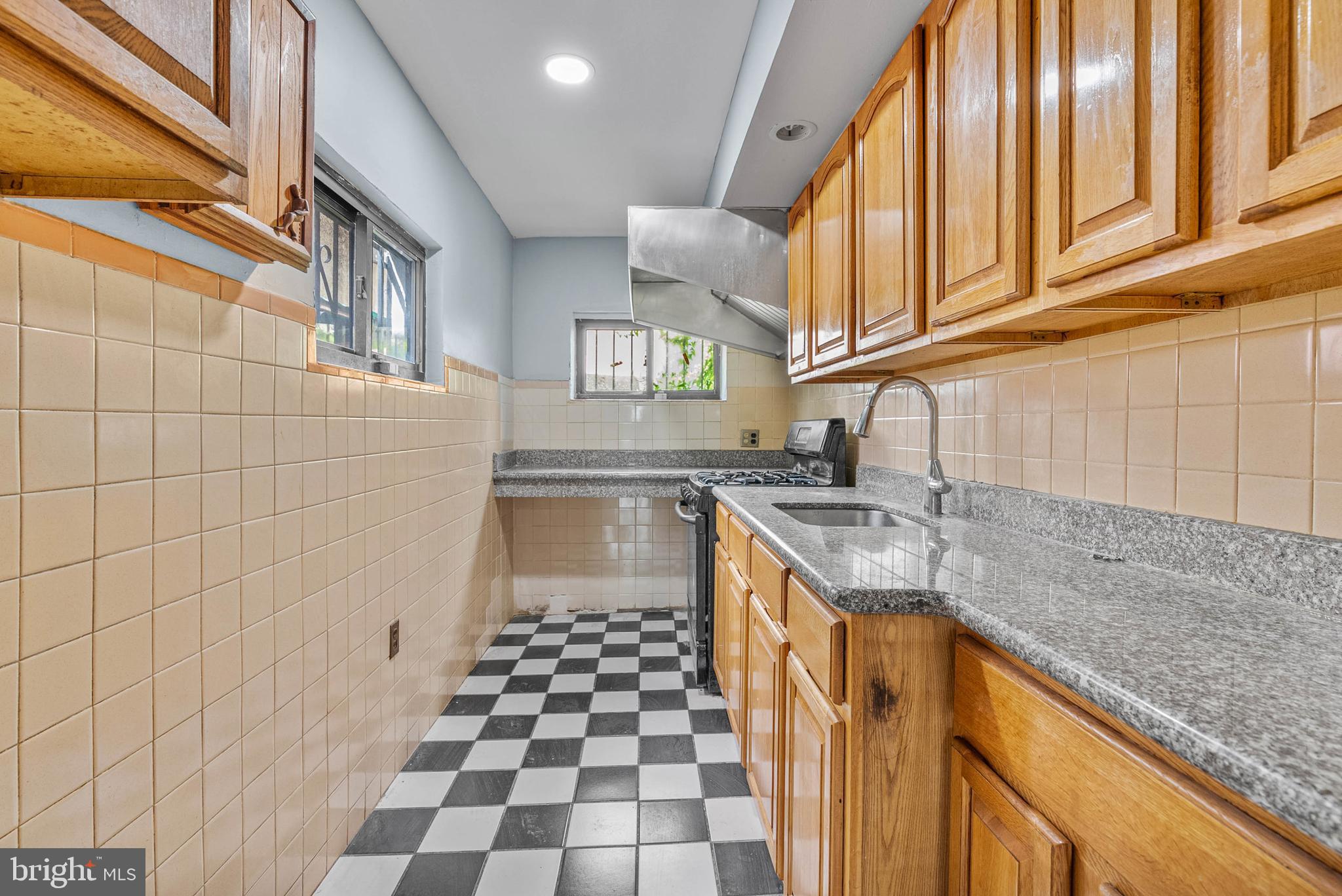 EAST PASSYUNK CROSSING - Residential