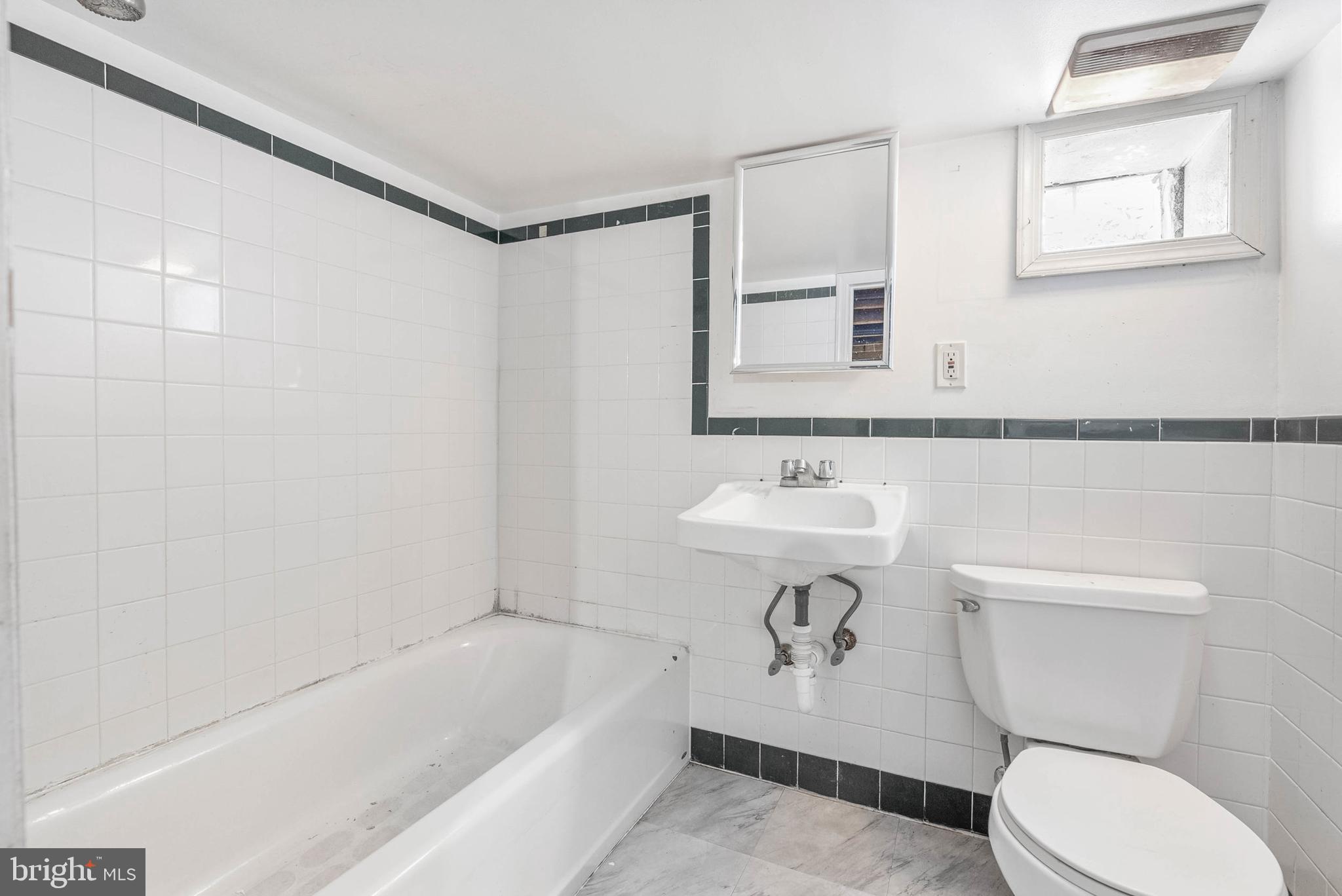 EAST PASSYUNK CROSSING - Residential